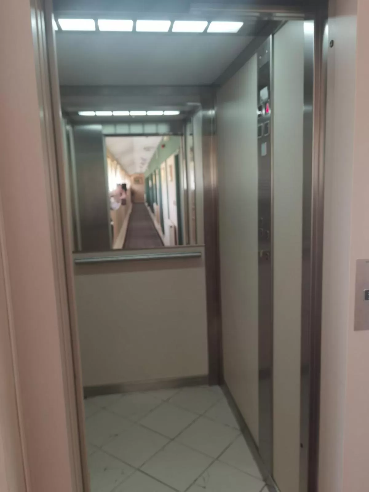 elevator in Hotel Slodes