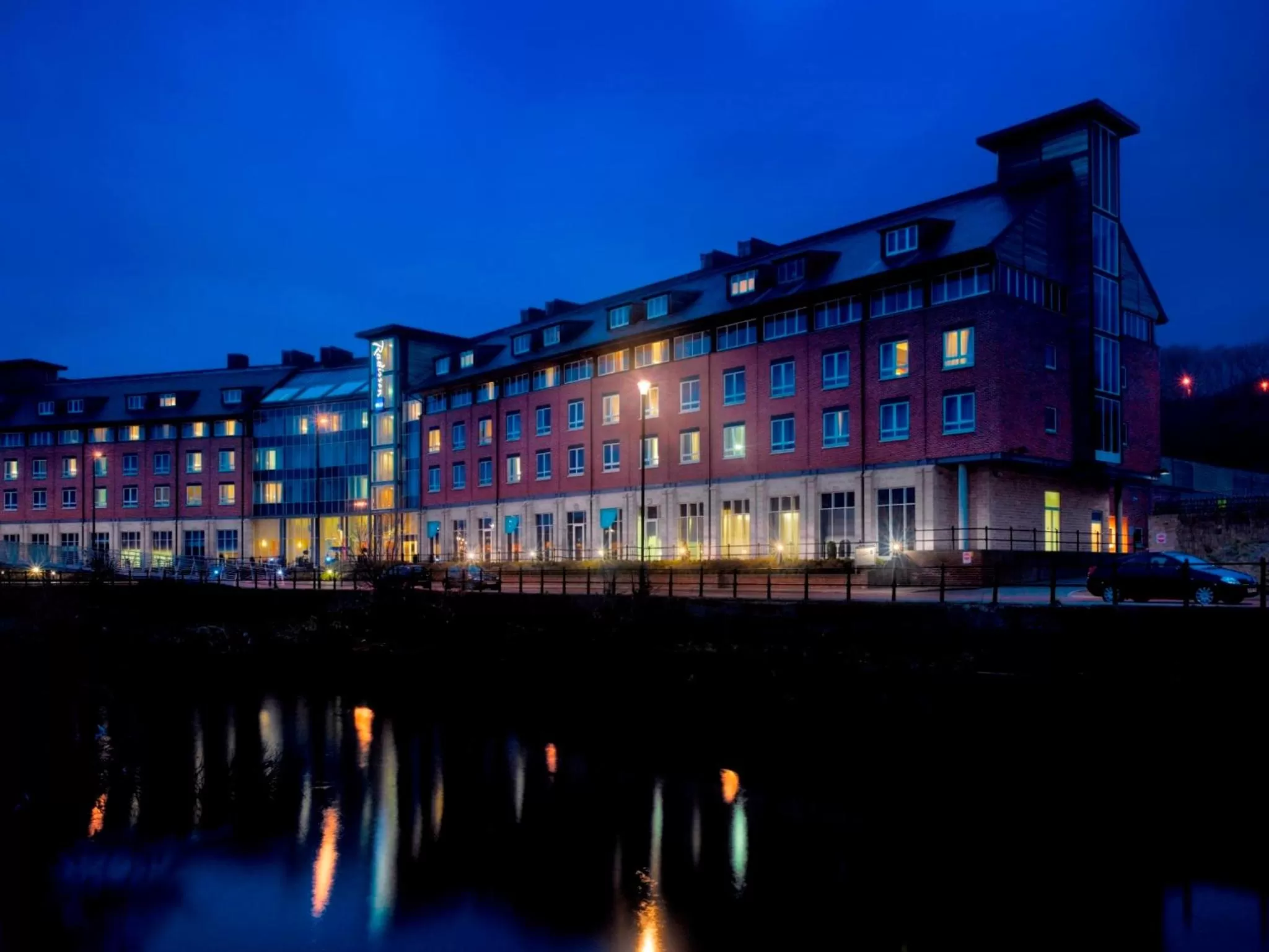 Facade/entrance in Radisson Blu Hotel, Durham