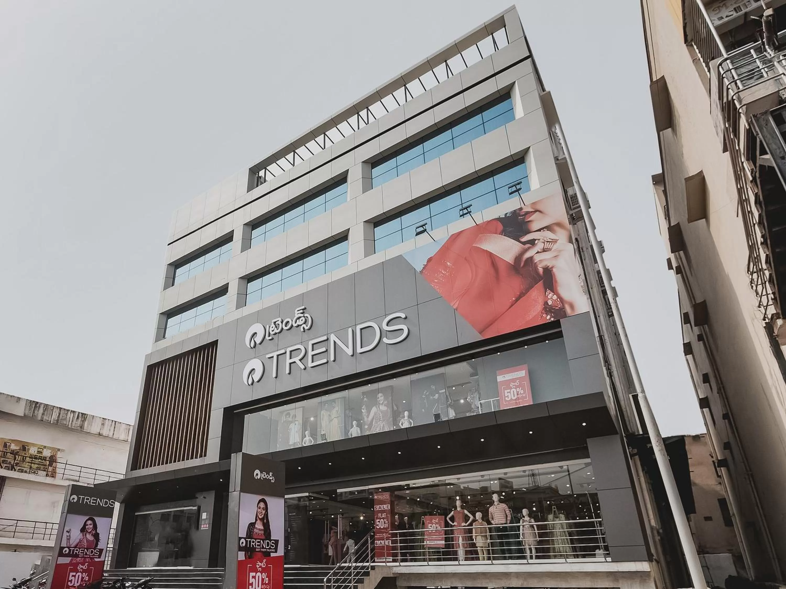 Facade/entrance, Property Building in Capital O Hotel Green Tree