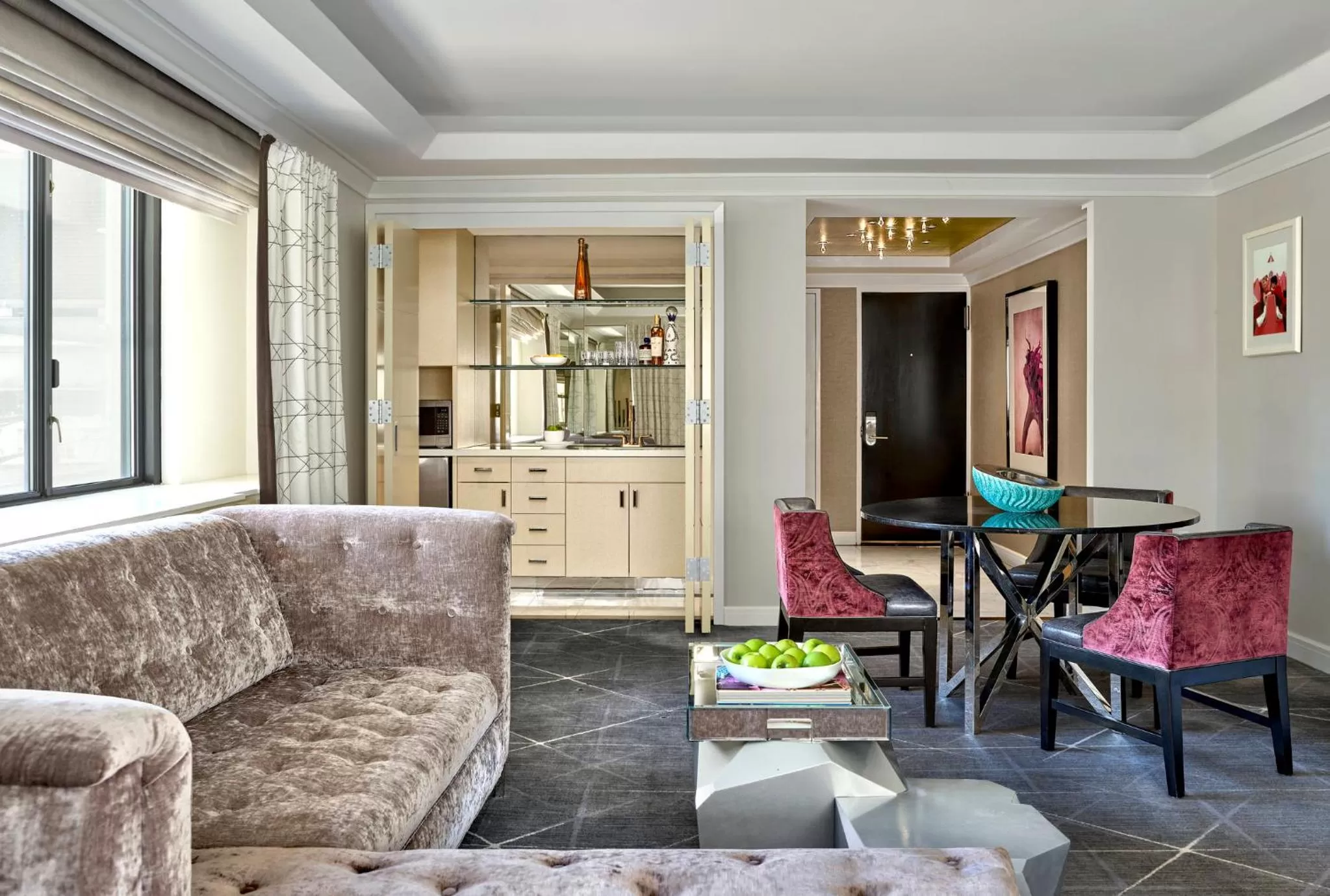 Photo of the whole room in Loews Regency New York Hotel