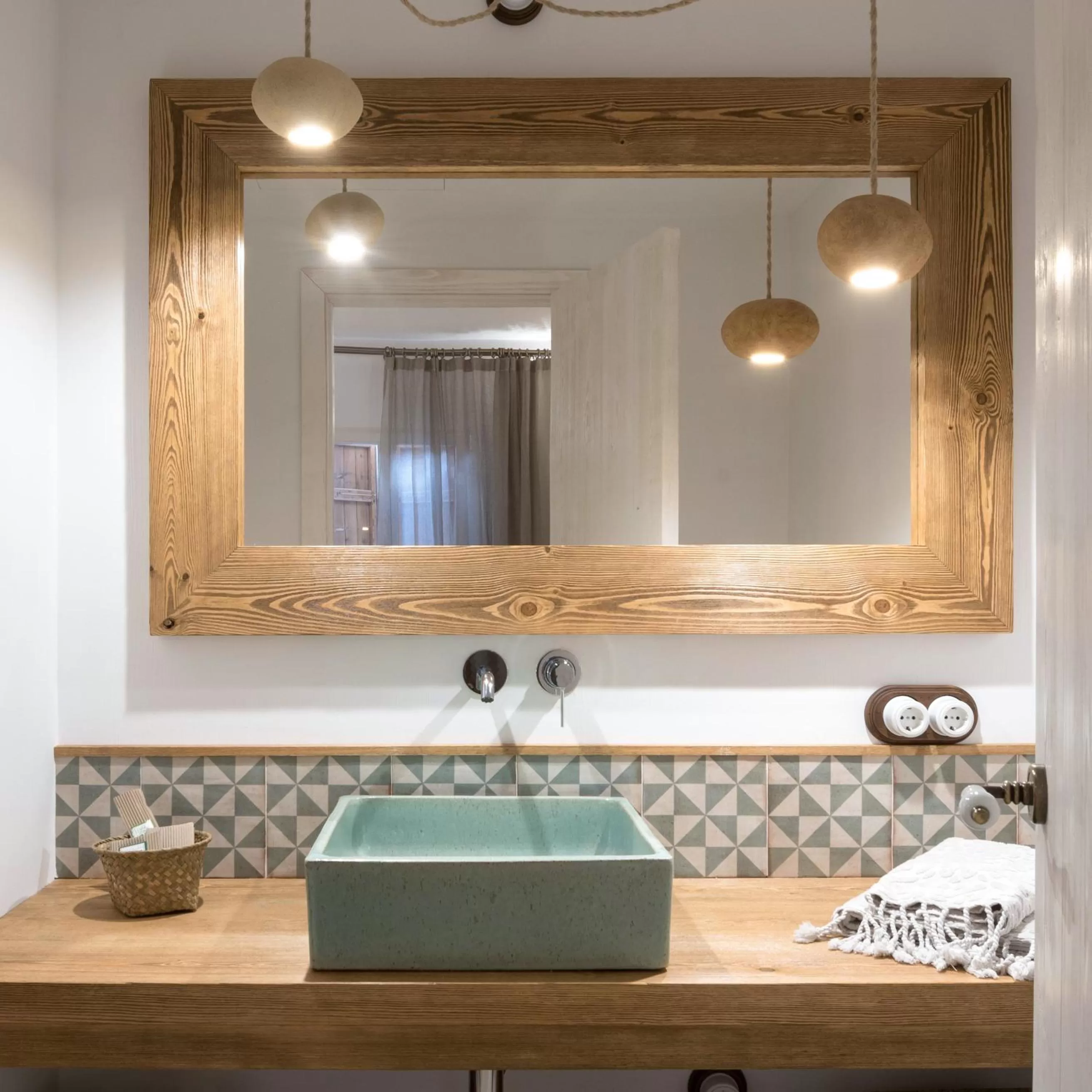 Property building in Hotel Nou Sant Antoni