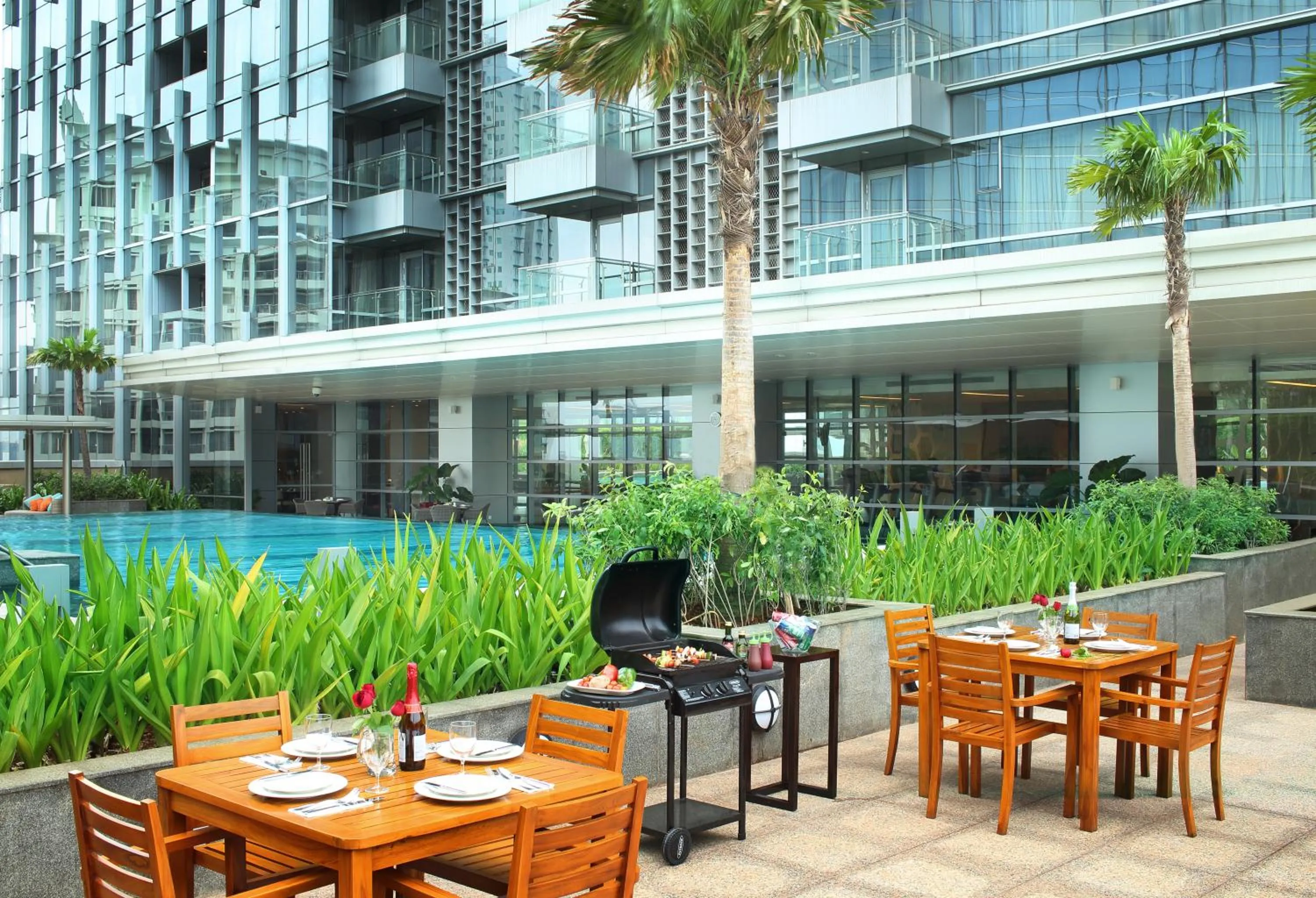 Restaurant/places to eat in Ascott Kuningan Jakarta