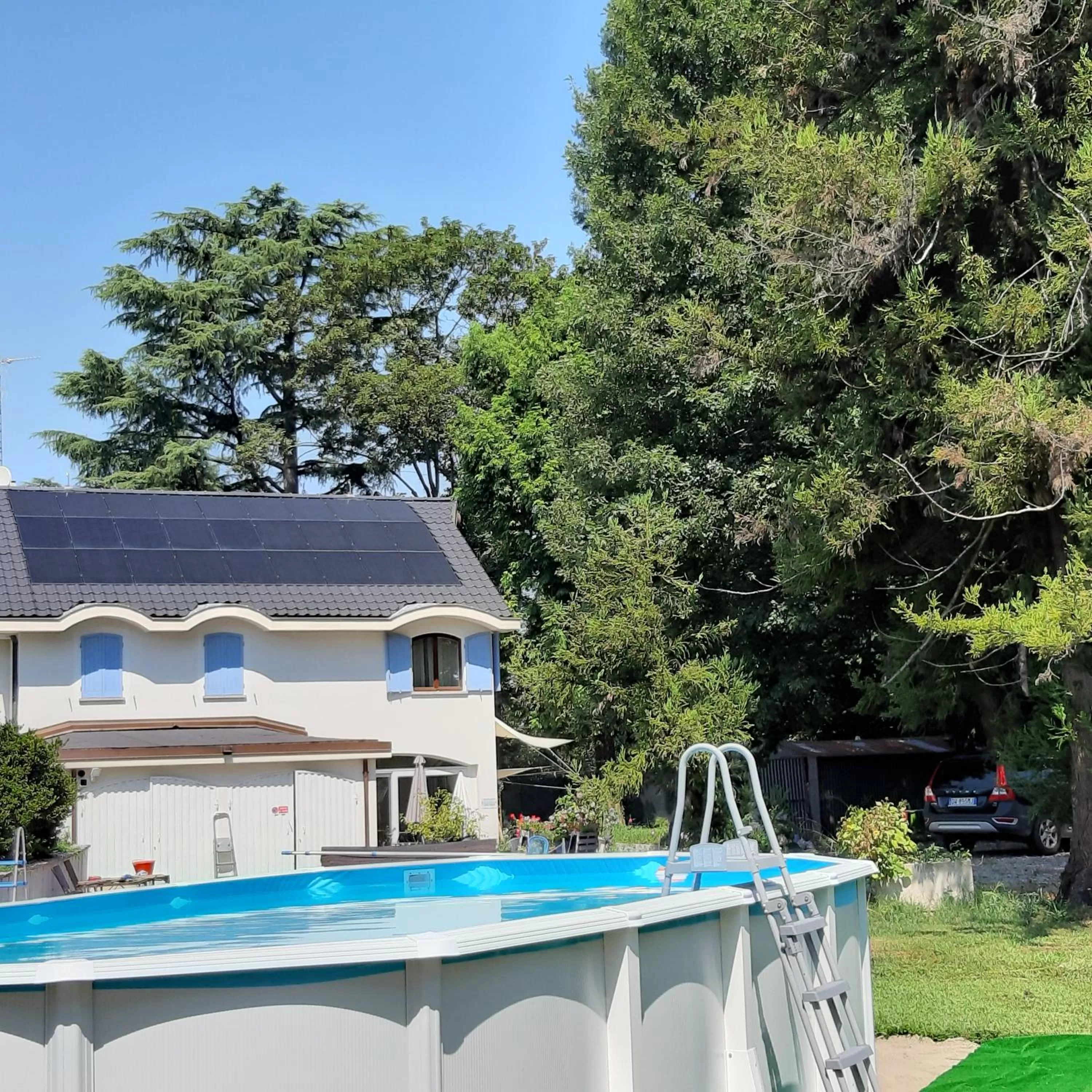 Swimming pool in campagnoli