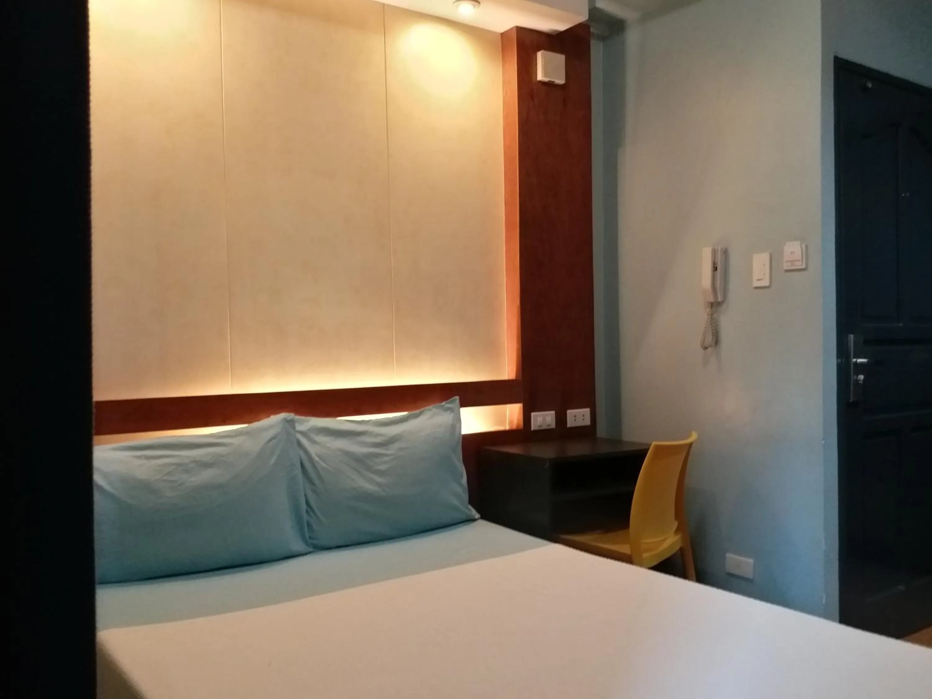 Seating area in Leesons Residences