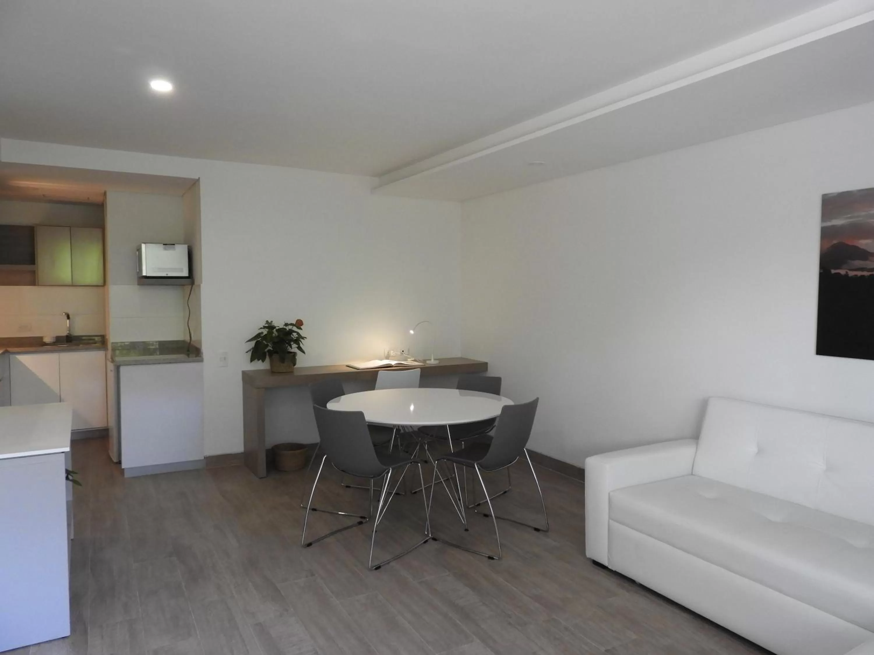 Seating area in Park V