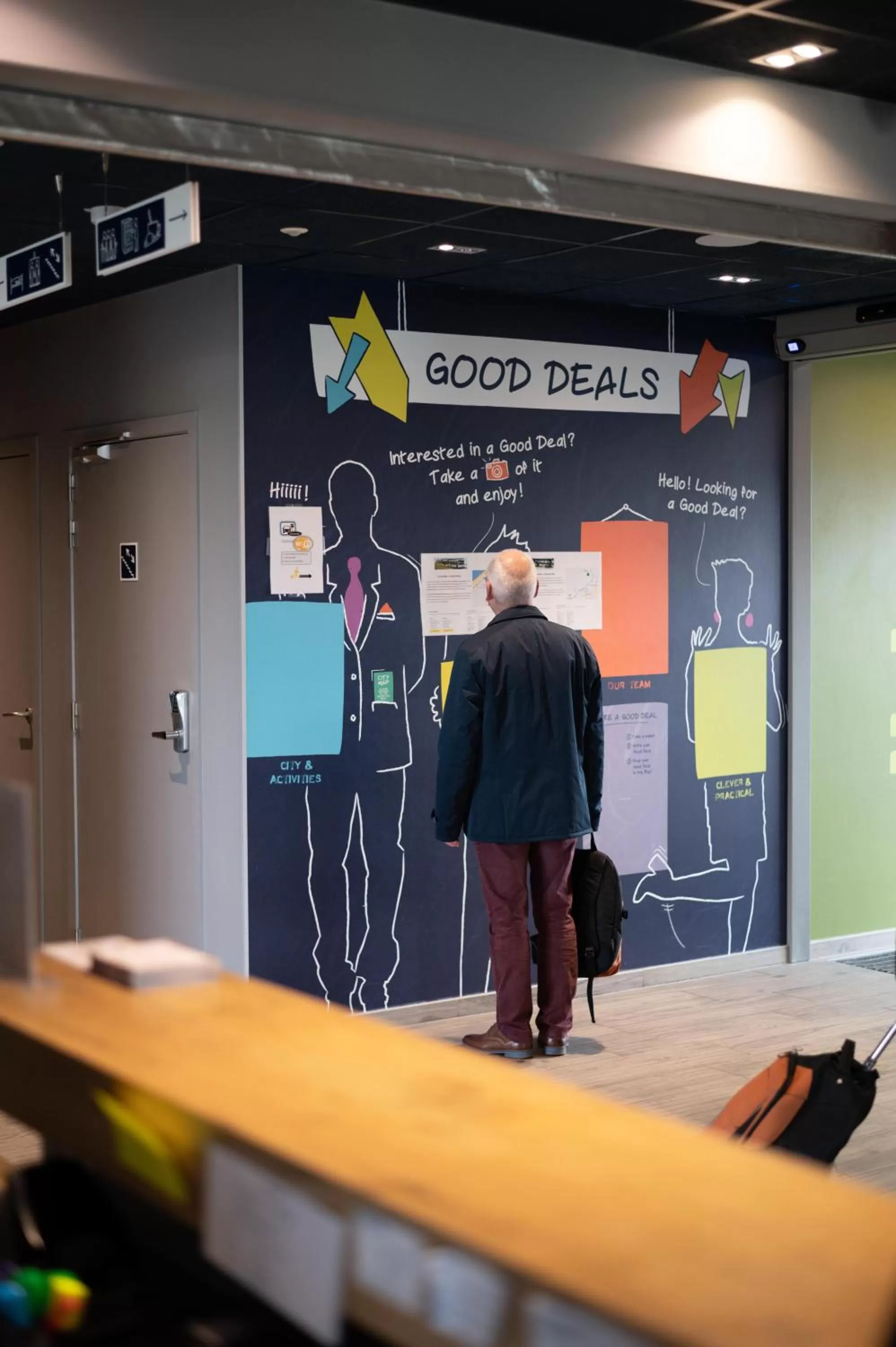 Lobby or reception in ibis budget Oostende Airport