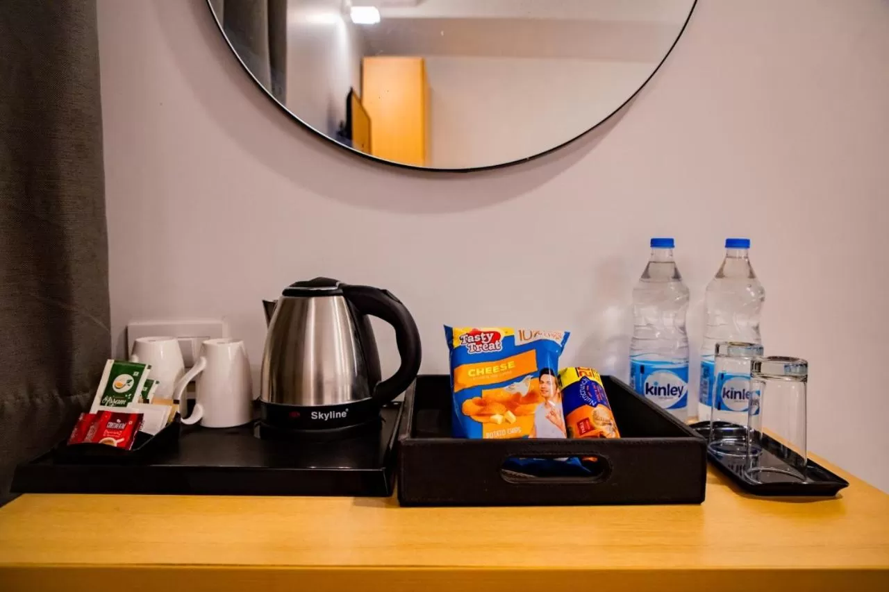 Property building in GoldenKeys Inn