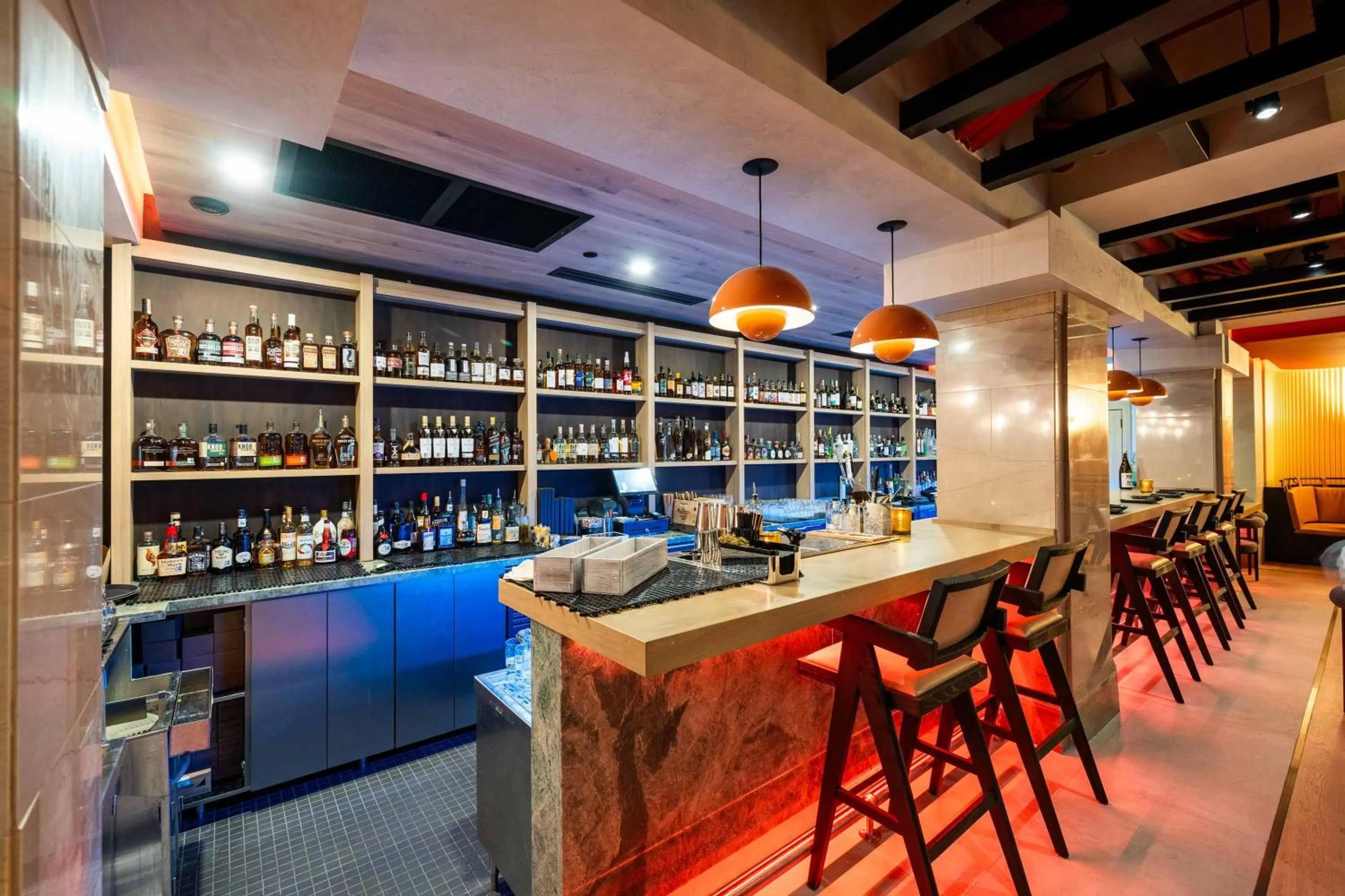 Restaurant/places to eat, Lounge/Bar in Sandman Signature Fort Worth Downtown Hotel