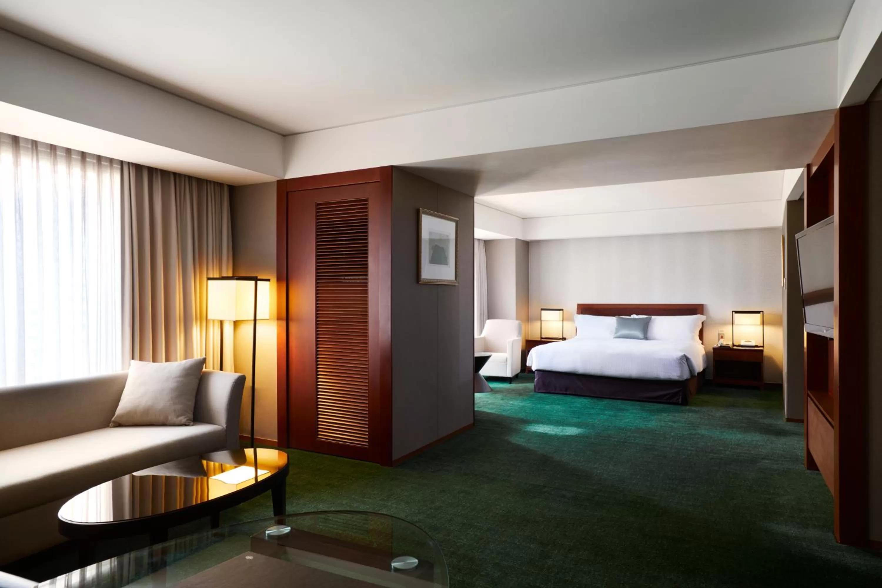 Photo of the whole room, Bed in InterContinental Seoul COEX, an IHG Hotel