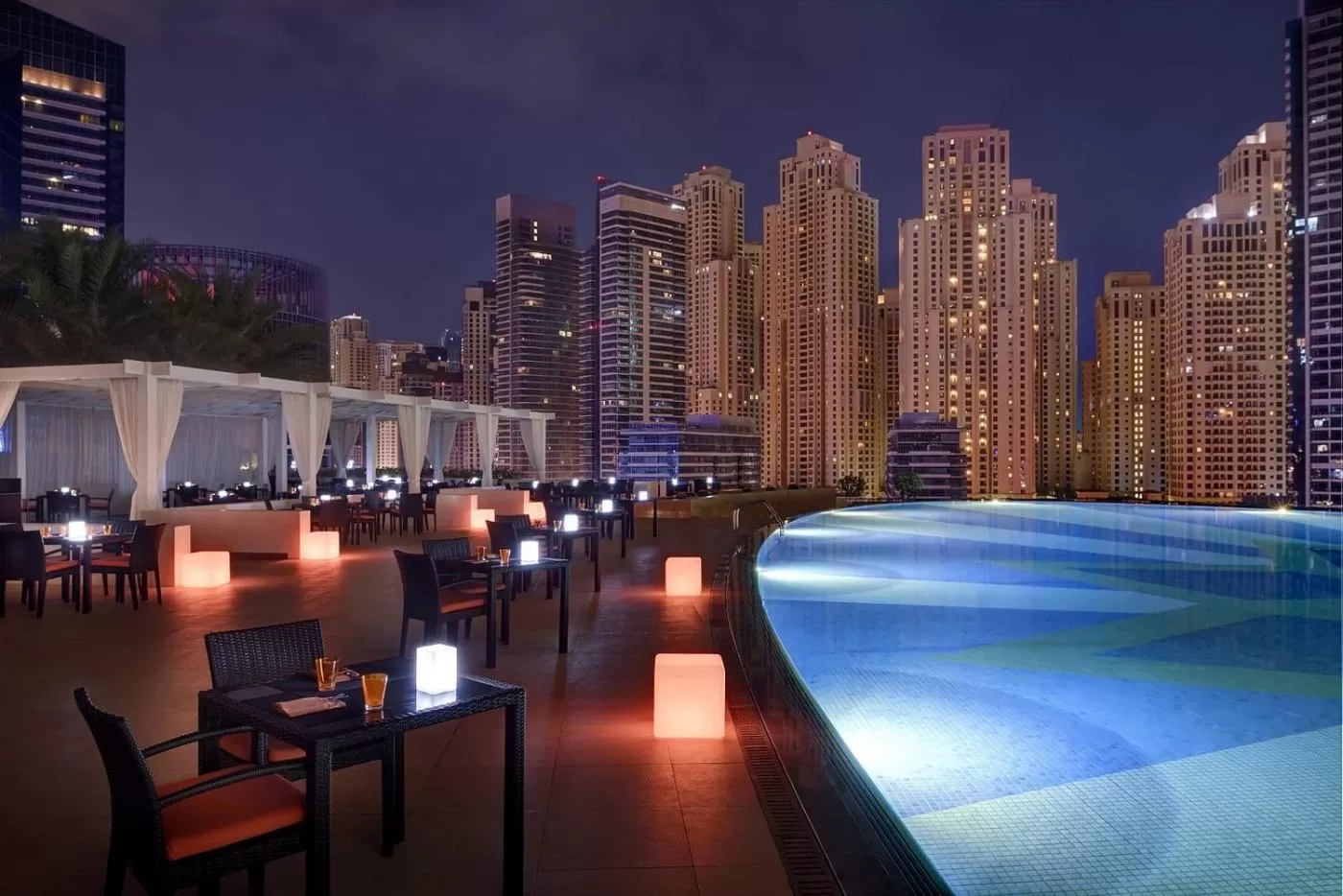 Swimming pool in Emaar Residences Dubai Marina by Qstay - formerly Address Dubai Marina