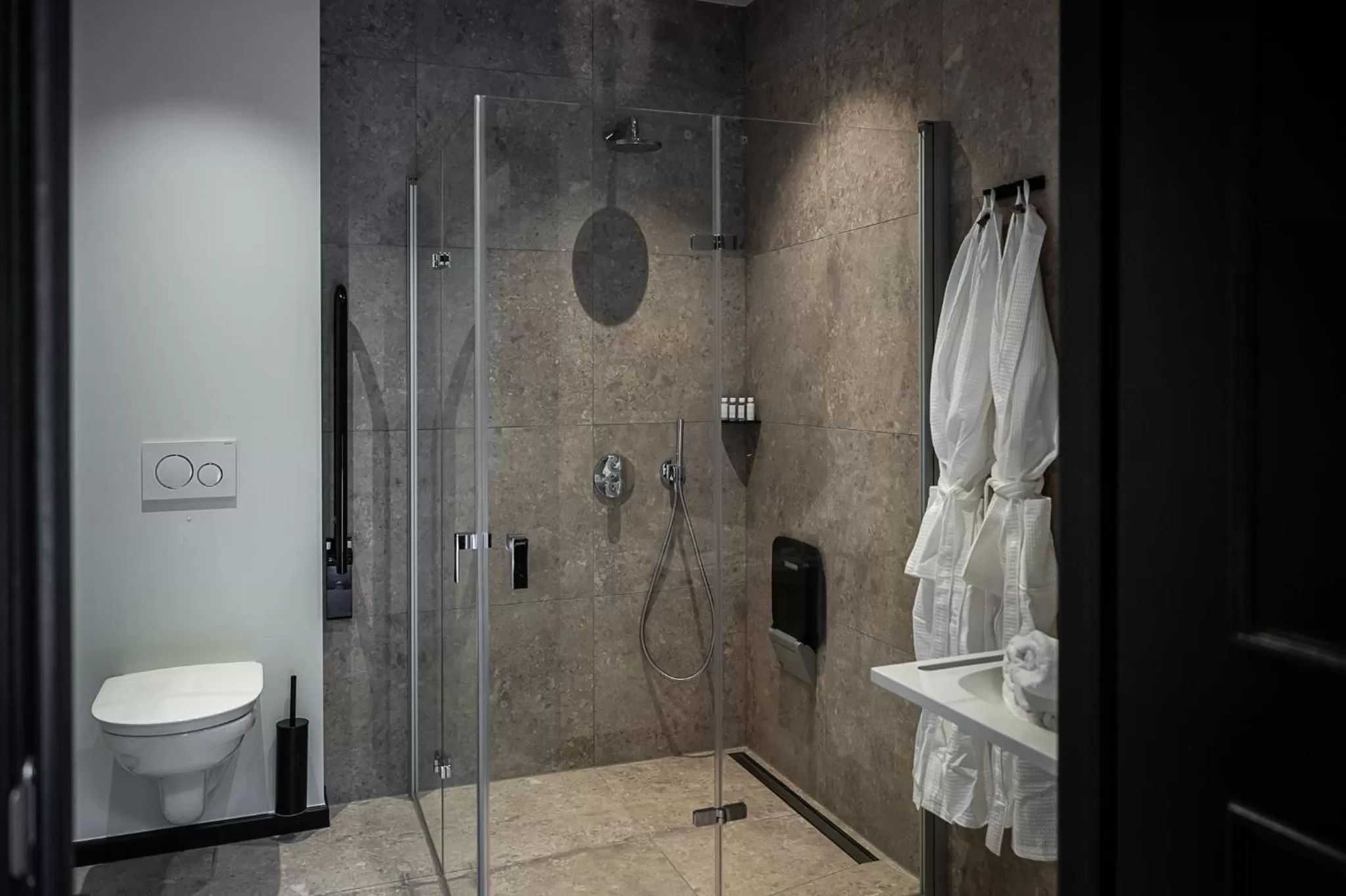 Bathroom in Boutiquehotel 't Fraeyhuis - adults only