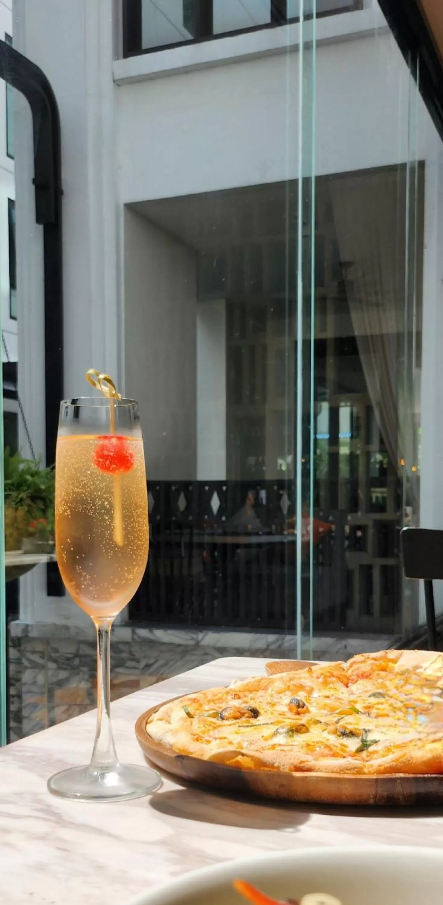 Restaurant/places to eat in Mövenpick Hotel Sukhumvit 15 Bangkok