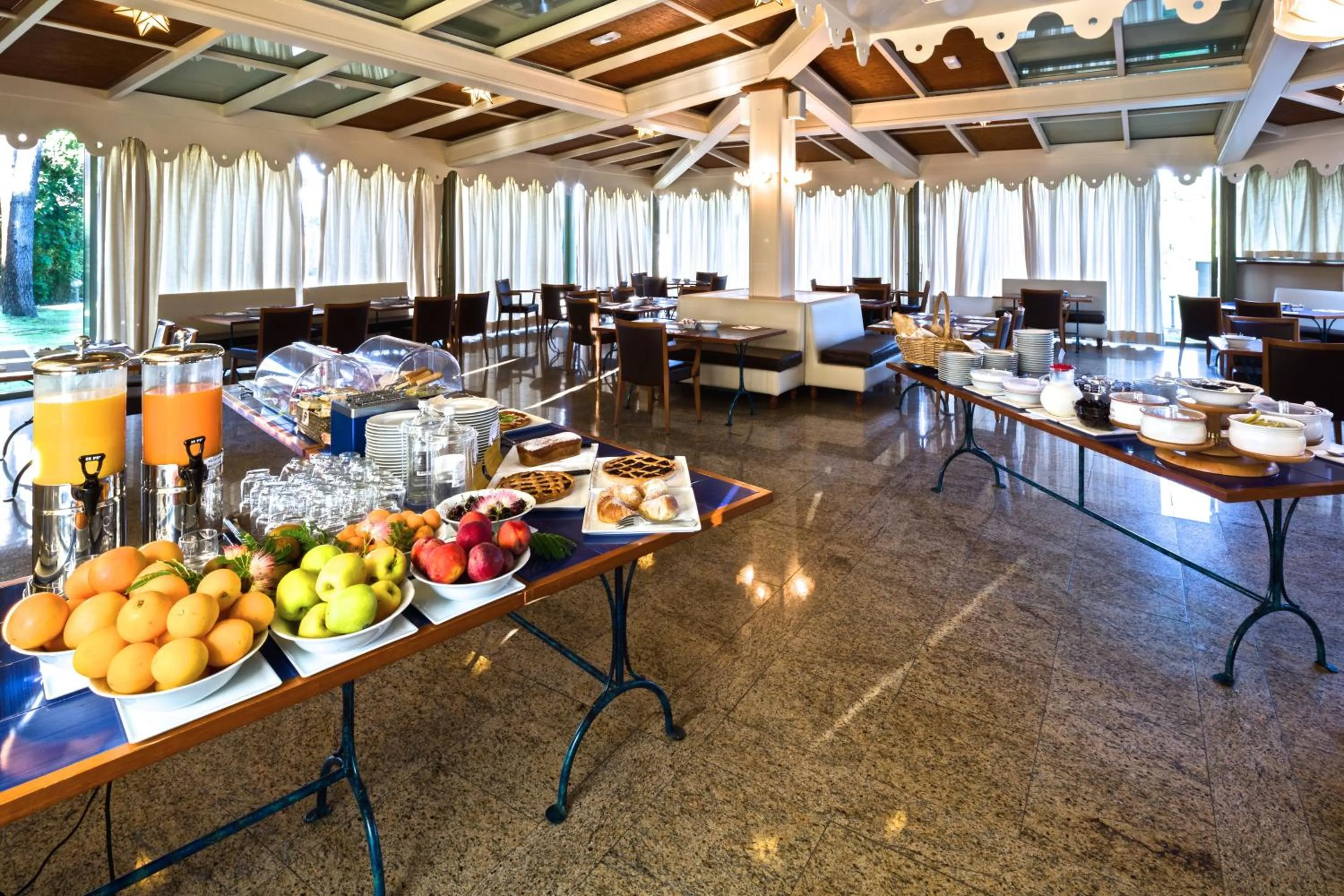 Restaurant/places to eat in Hotel Villa Undulna - Terme della Versilia