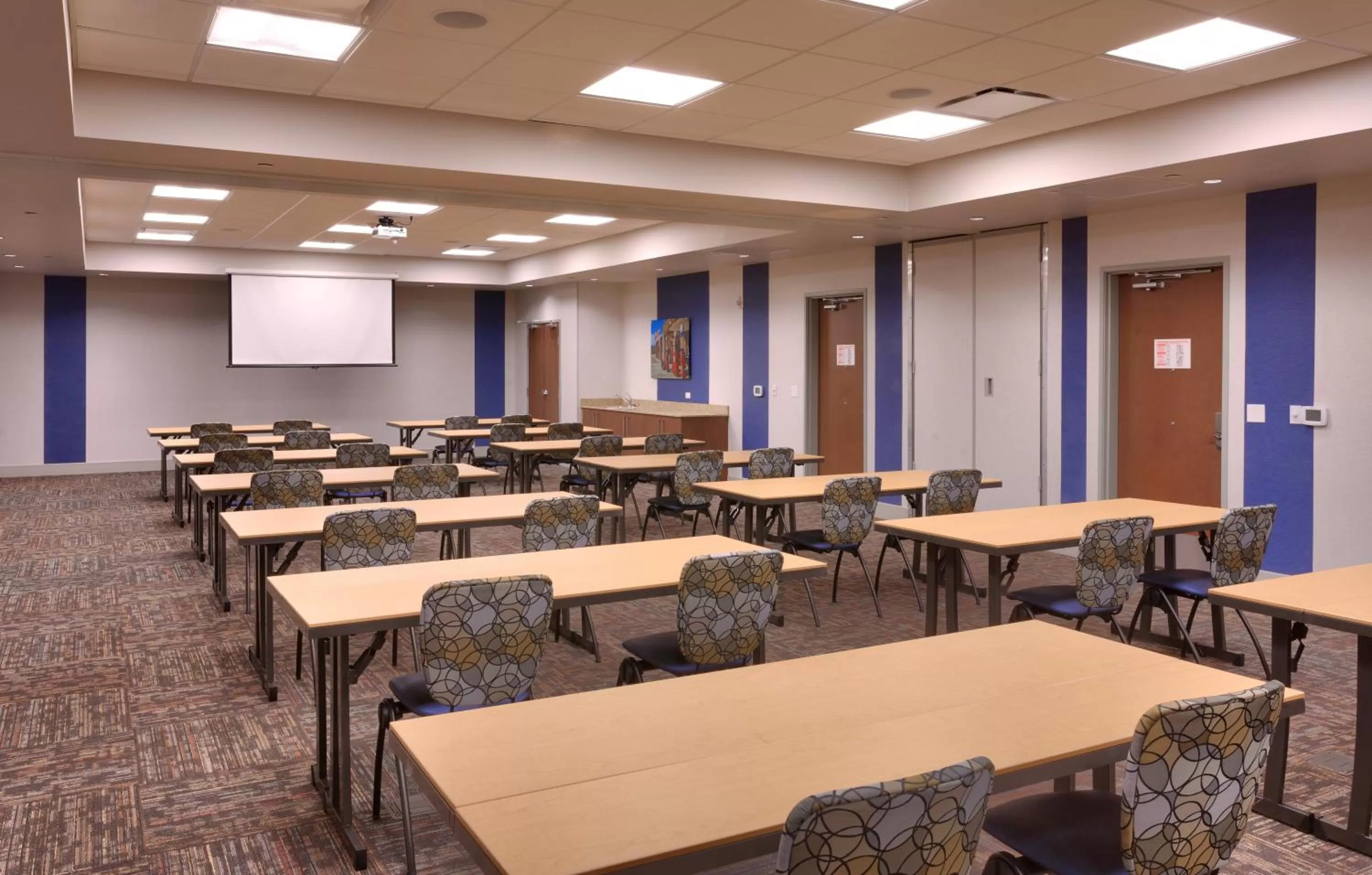 Meeting/conference room in Holiday Inn Express & Suites Phoenix West - Buckeye by IHG