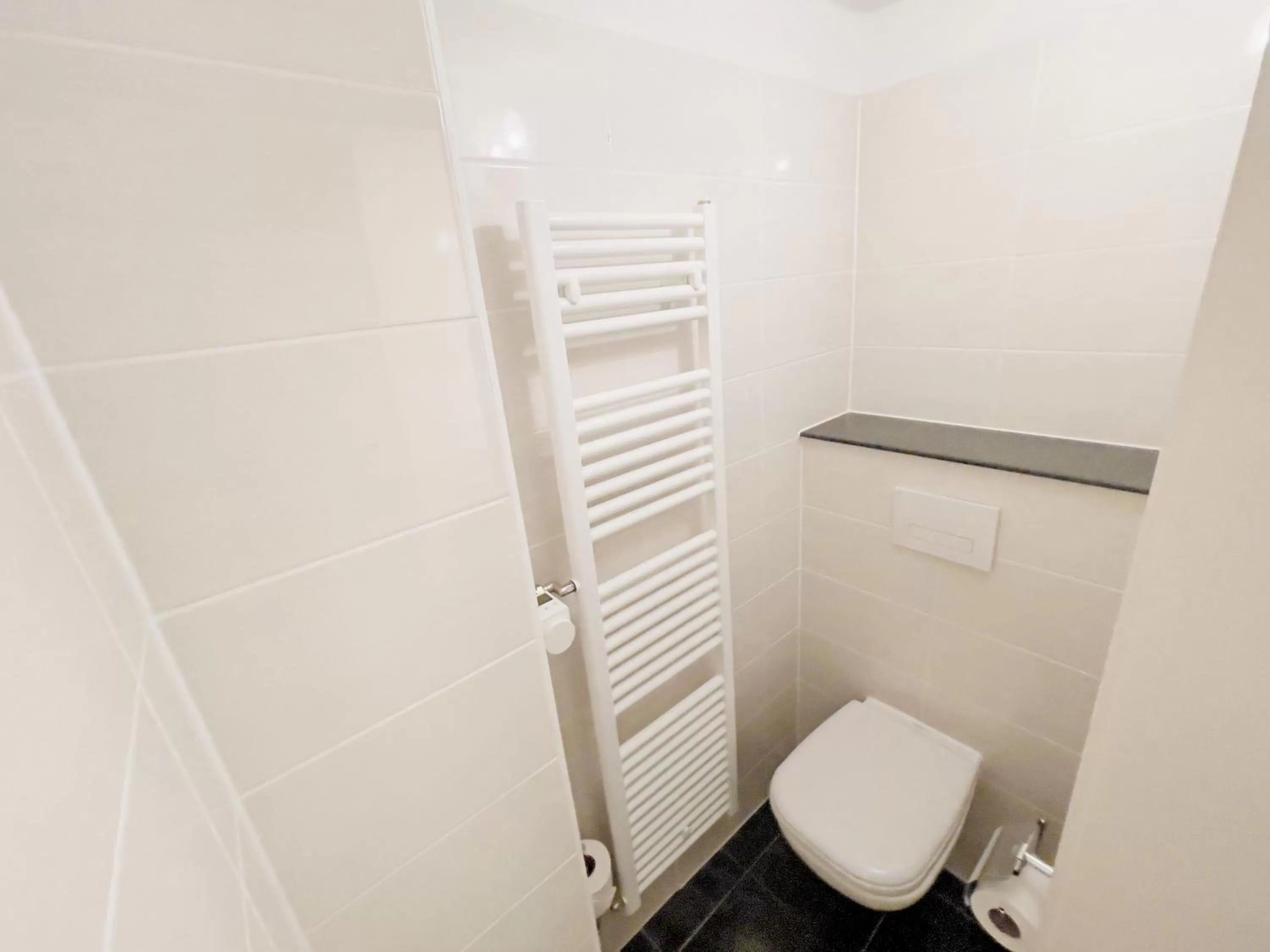 Bathroom in Hotel Schnehagen