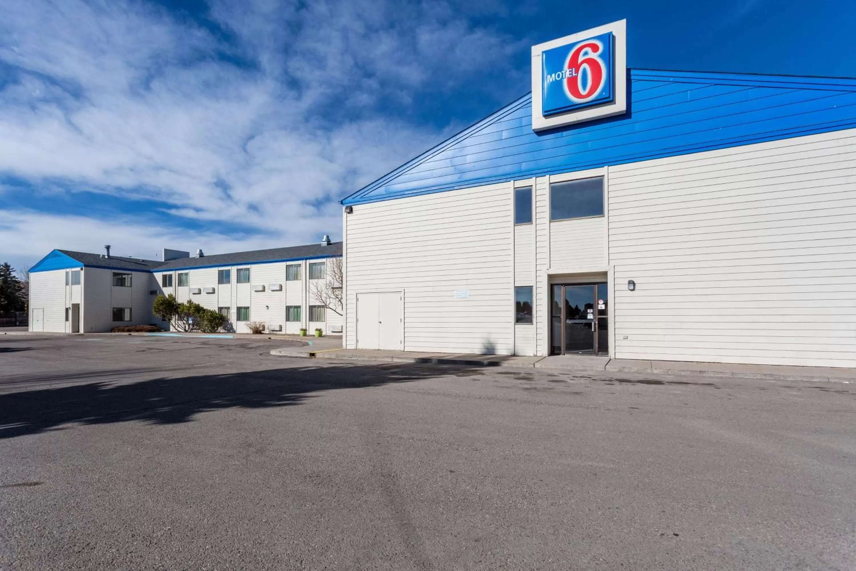 Property building in Motel 6-Great Falls, MT