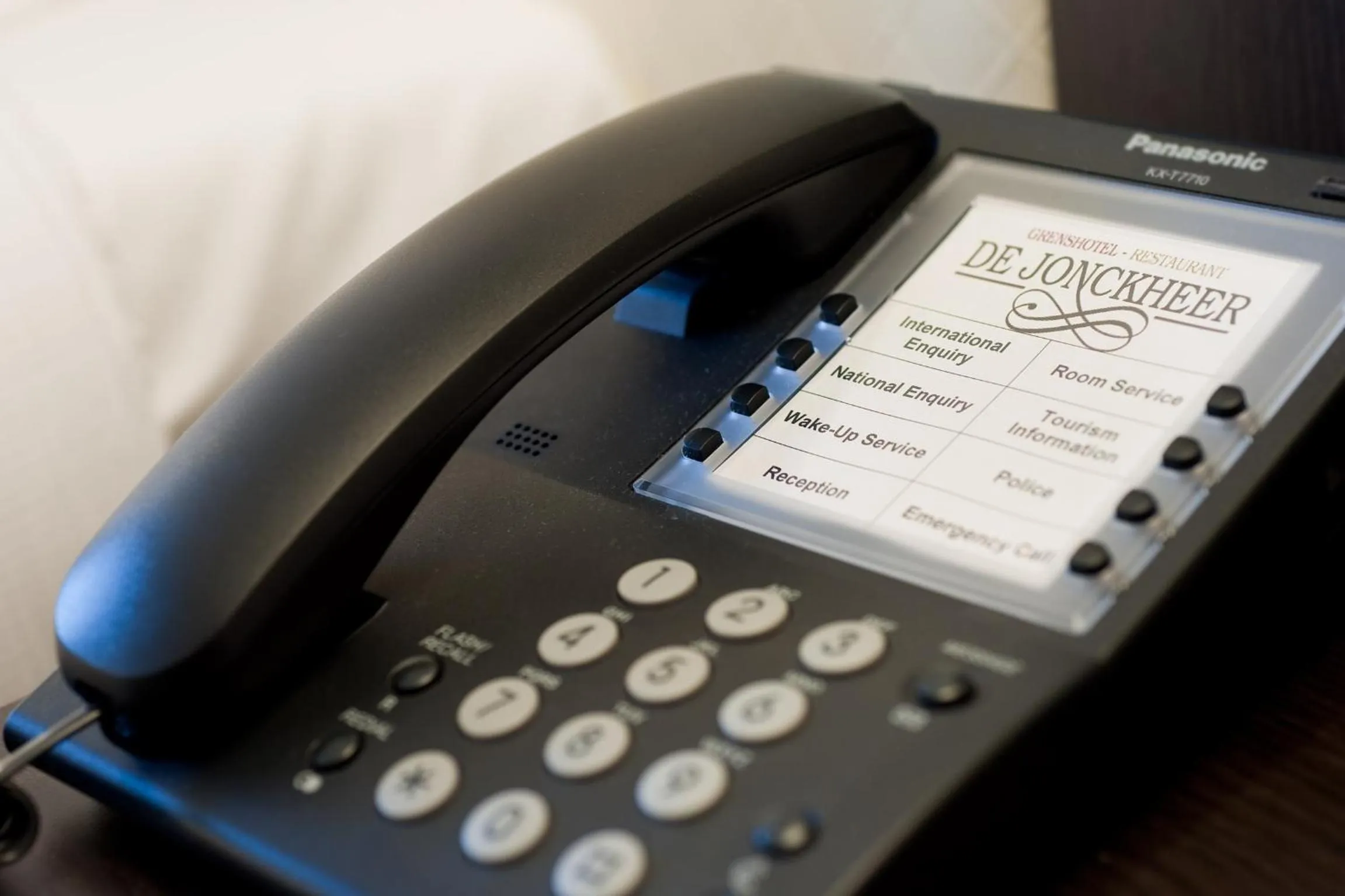 Double Room - single occupancy - Disability Access in Grenshotel de Jonckheer