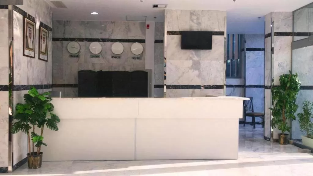 Lobby/Reception in Atlantis Suites Hotel