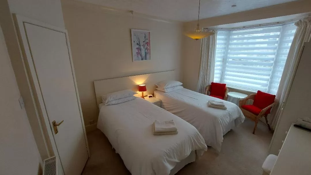 Bed in The Clifton at Paignton