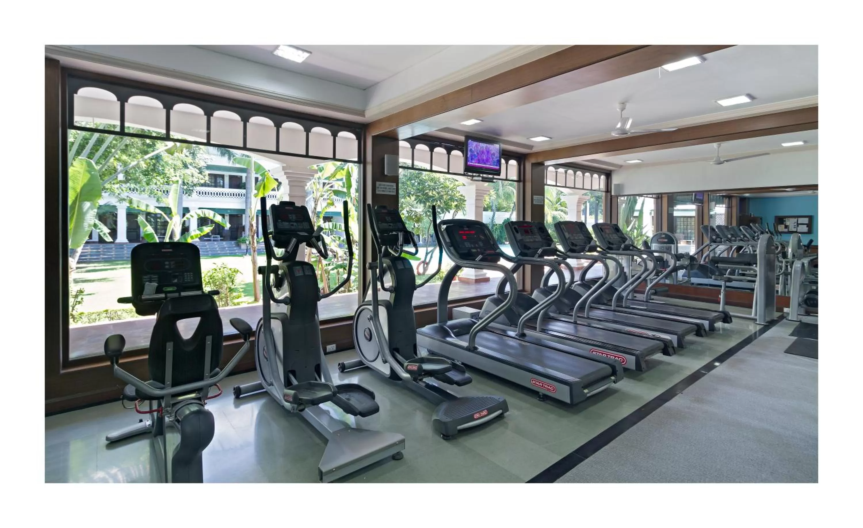 Fitness centre/facilities in Jehan Numa Palace Hotel