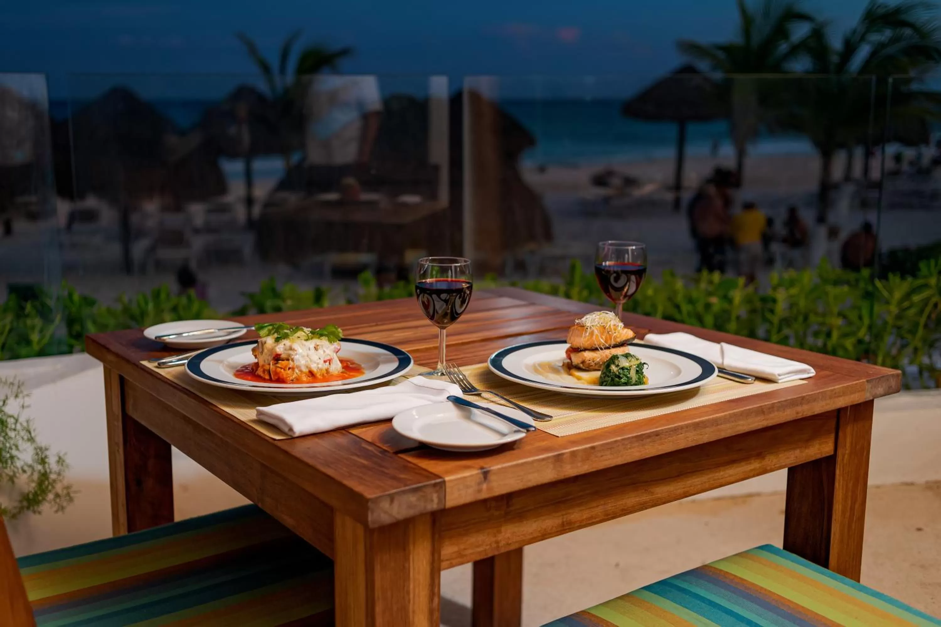 Restaurant/places to eat in Krystal Cancun