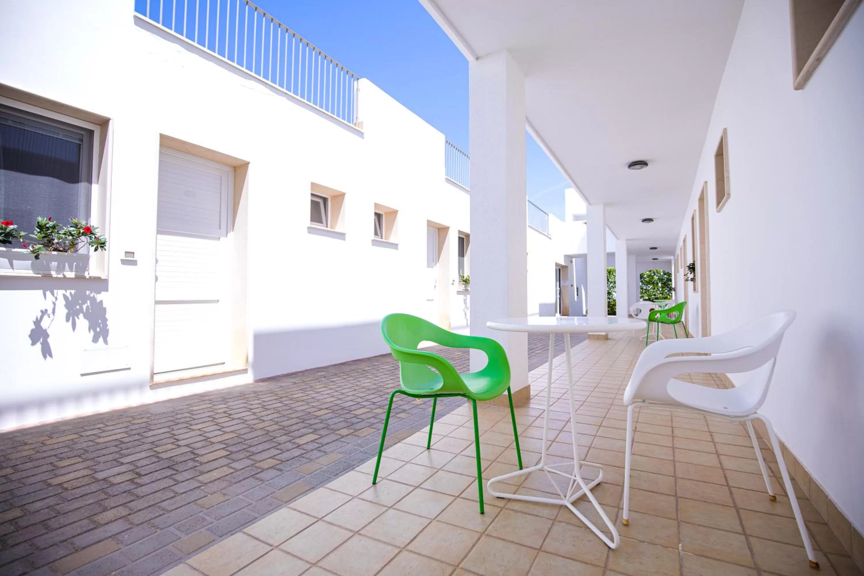 Property building in Donnosanto Residence Torre Santa Sabina