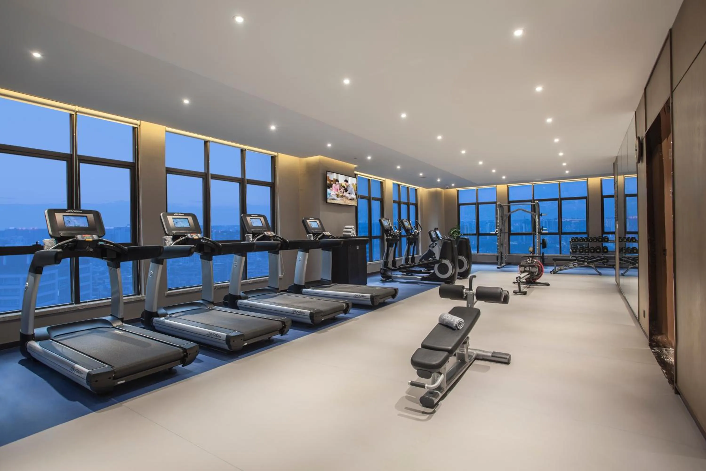 Fitness centre/facilities in Somerset Yangtze River Chongqing