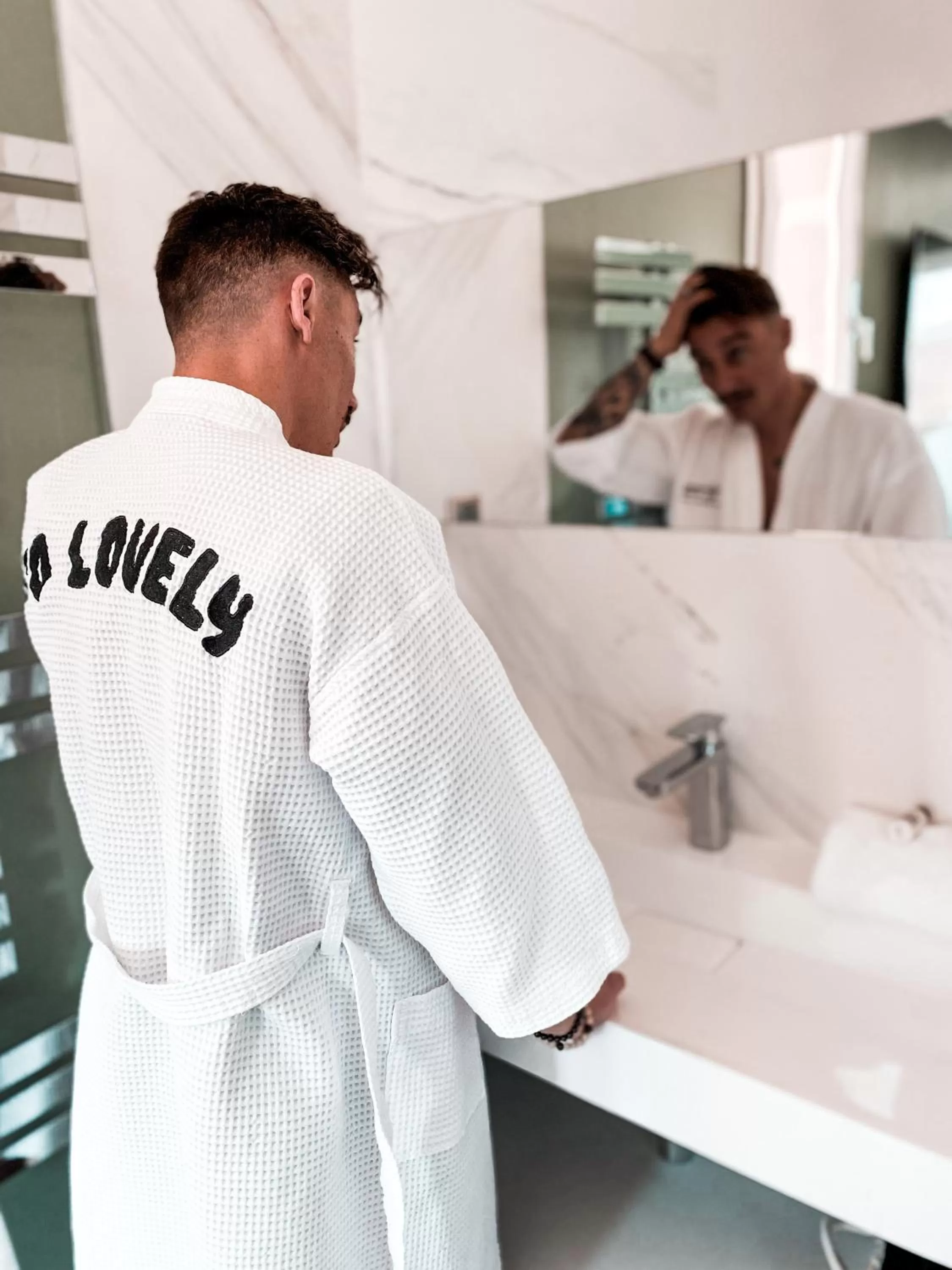 Bathroom in Grand Hôtel Dauphiné Toulon, Boutique Hôtel & Suites