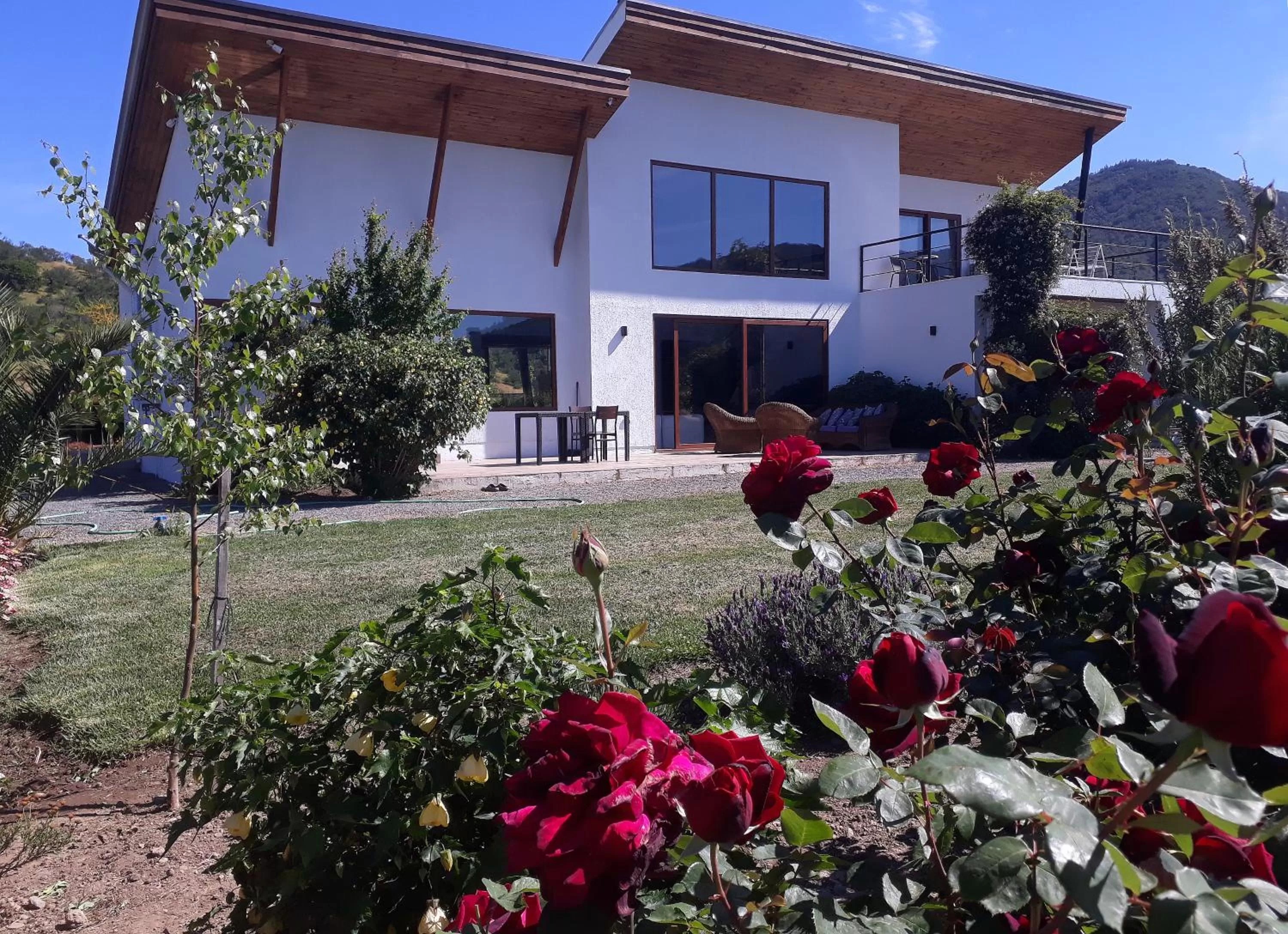 Garden in Callihue Lodge