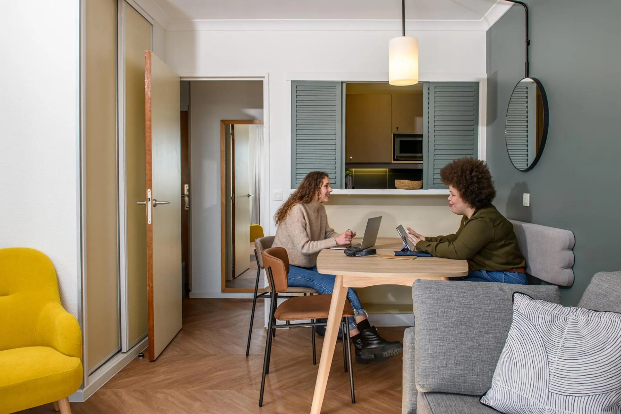 Living room in Aparthotel Adagio Paris Buttes Chaumont