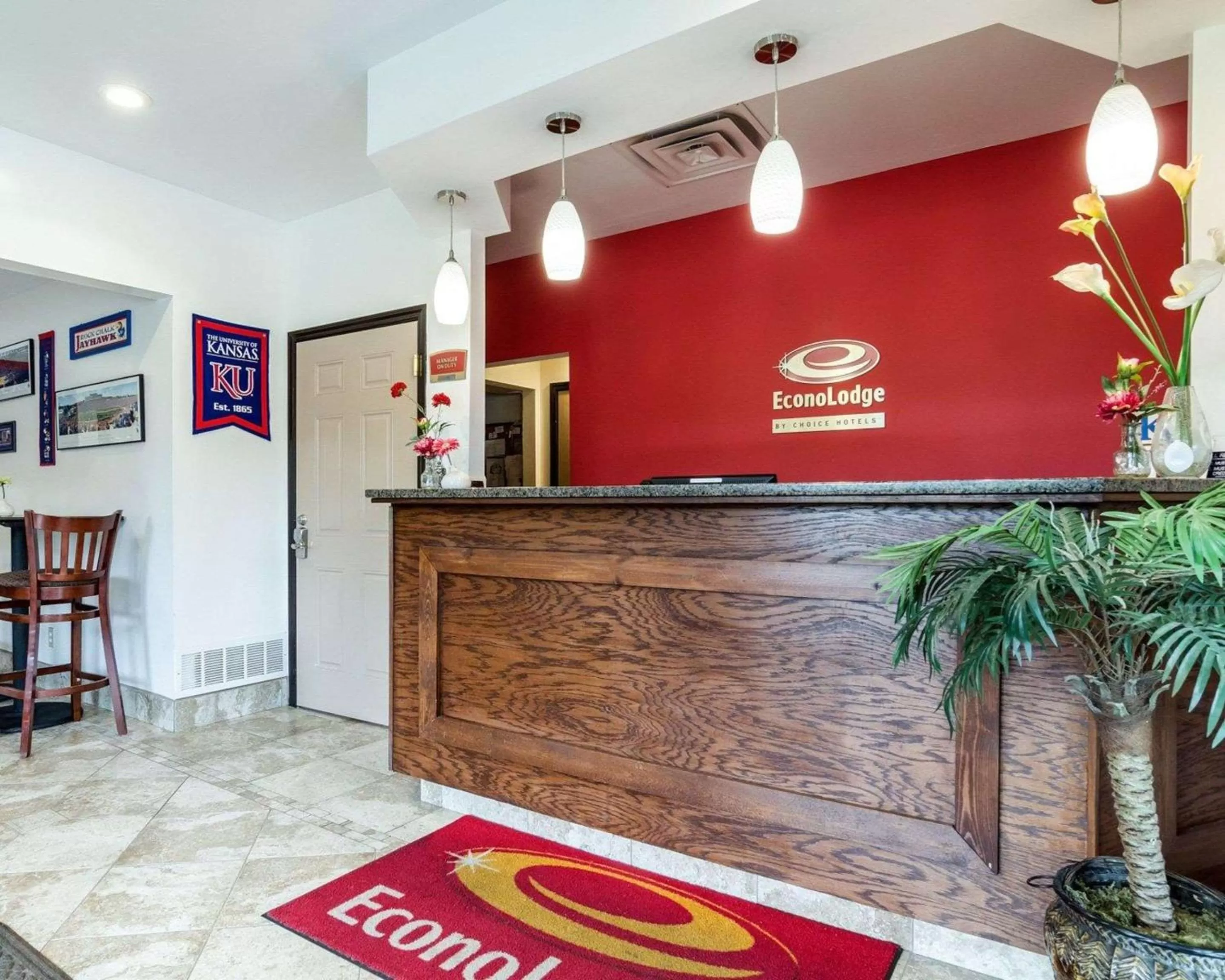 Lobby or reception in Econo Lodge University