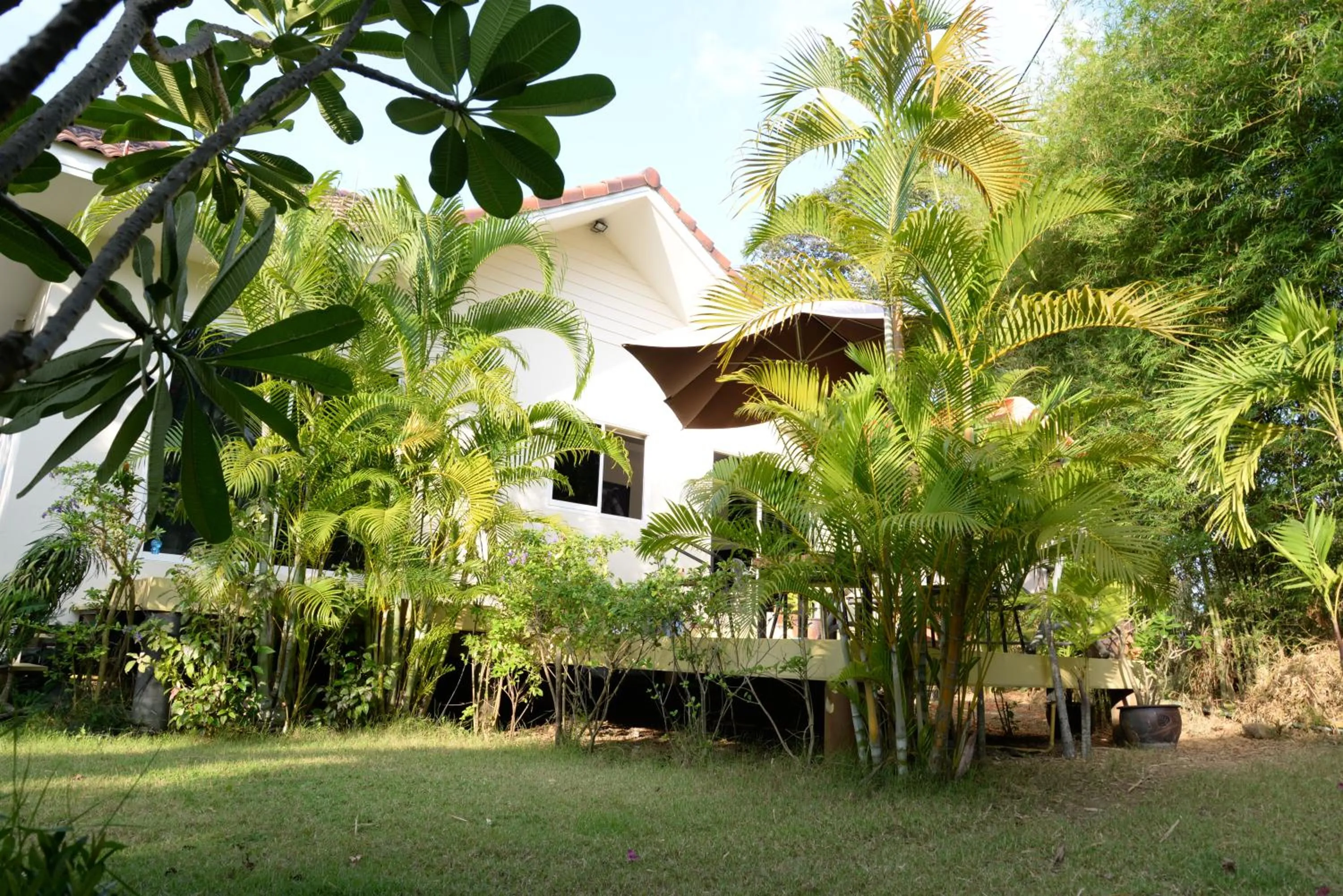 Property building in Bangsaray Villa