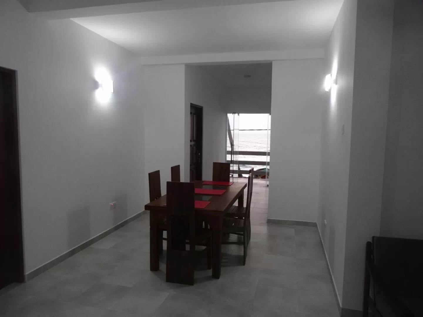 Dining area in Amssler Beach Stay