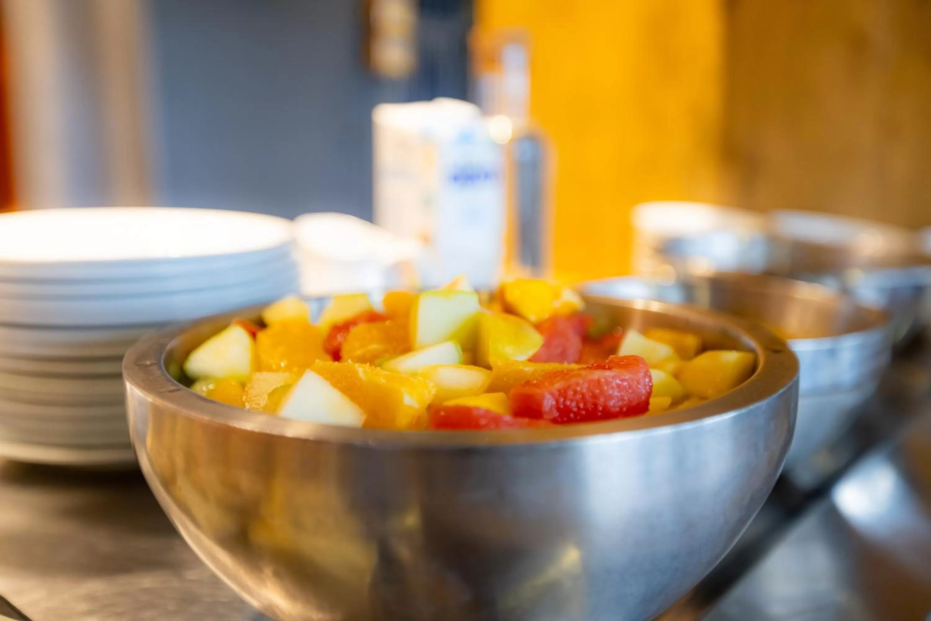 Buffet breakfast in ibis budget Besançon Centre Gare