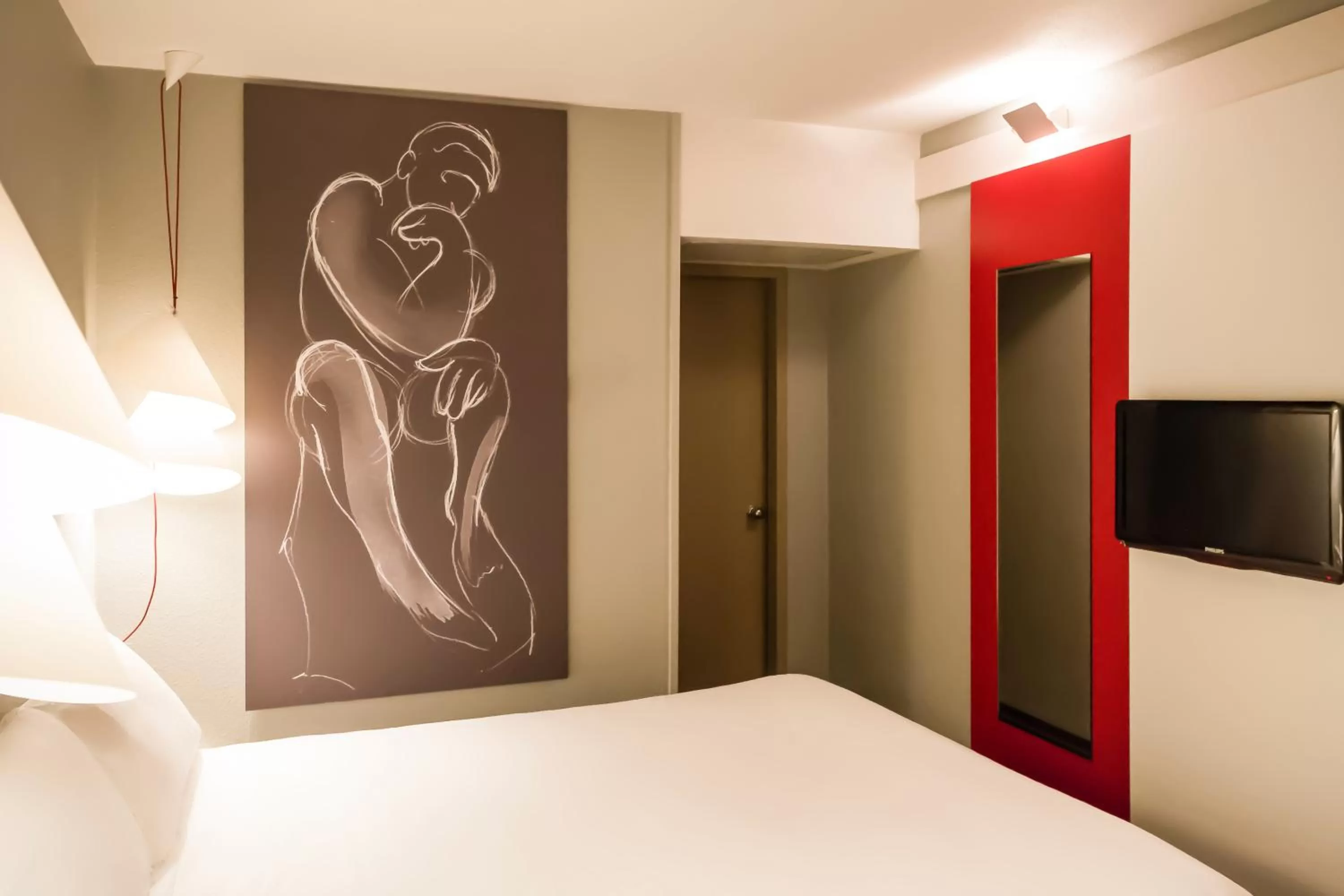 Bedroom, Bed in Hotel ibis Evora