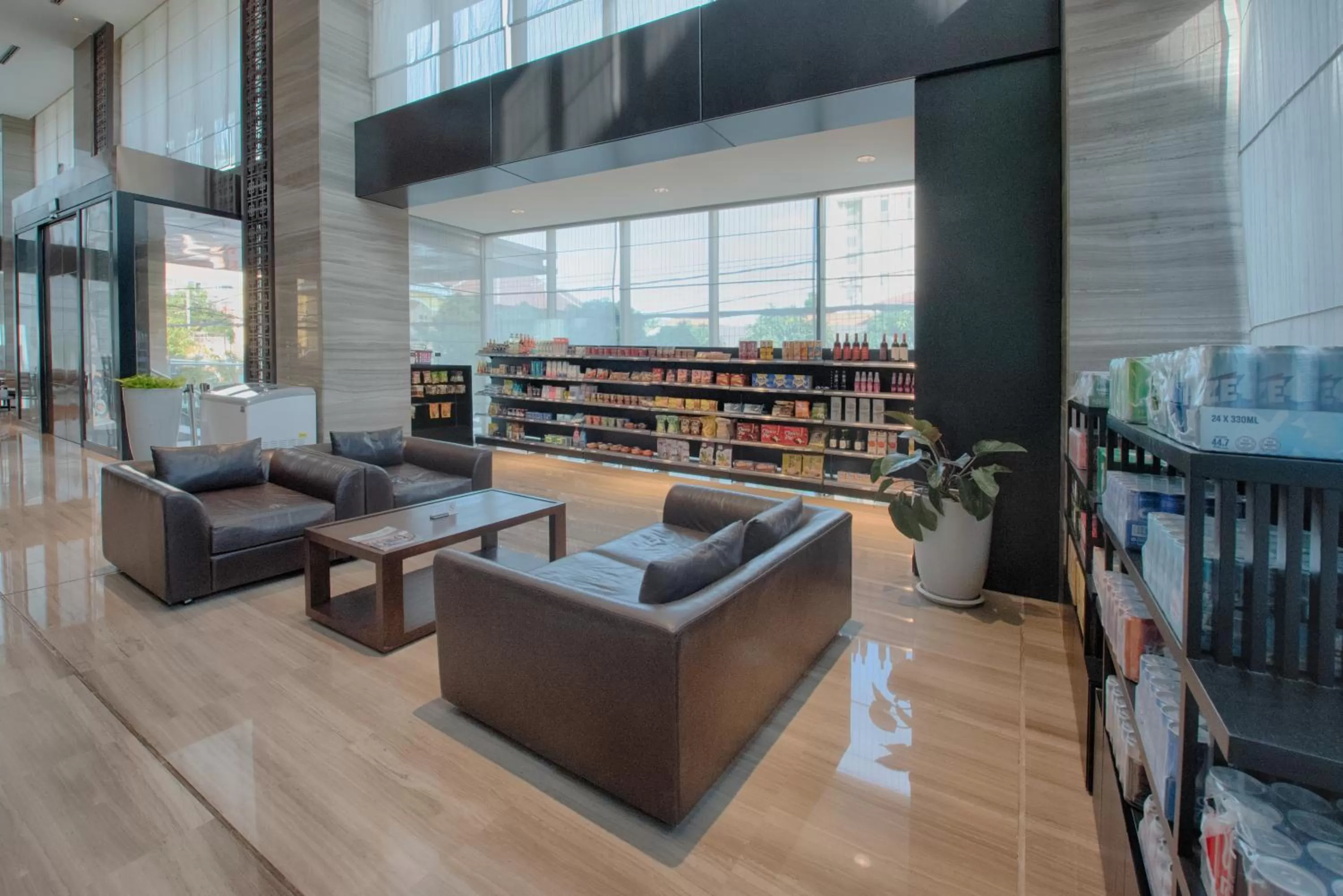 Lobby or reception in GRANFERTE Phnom Penh Hotel