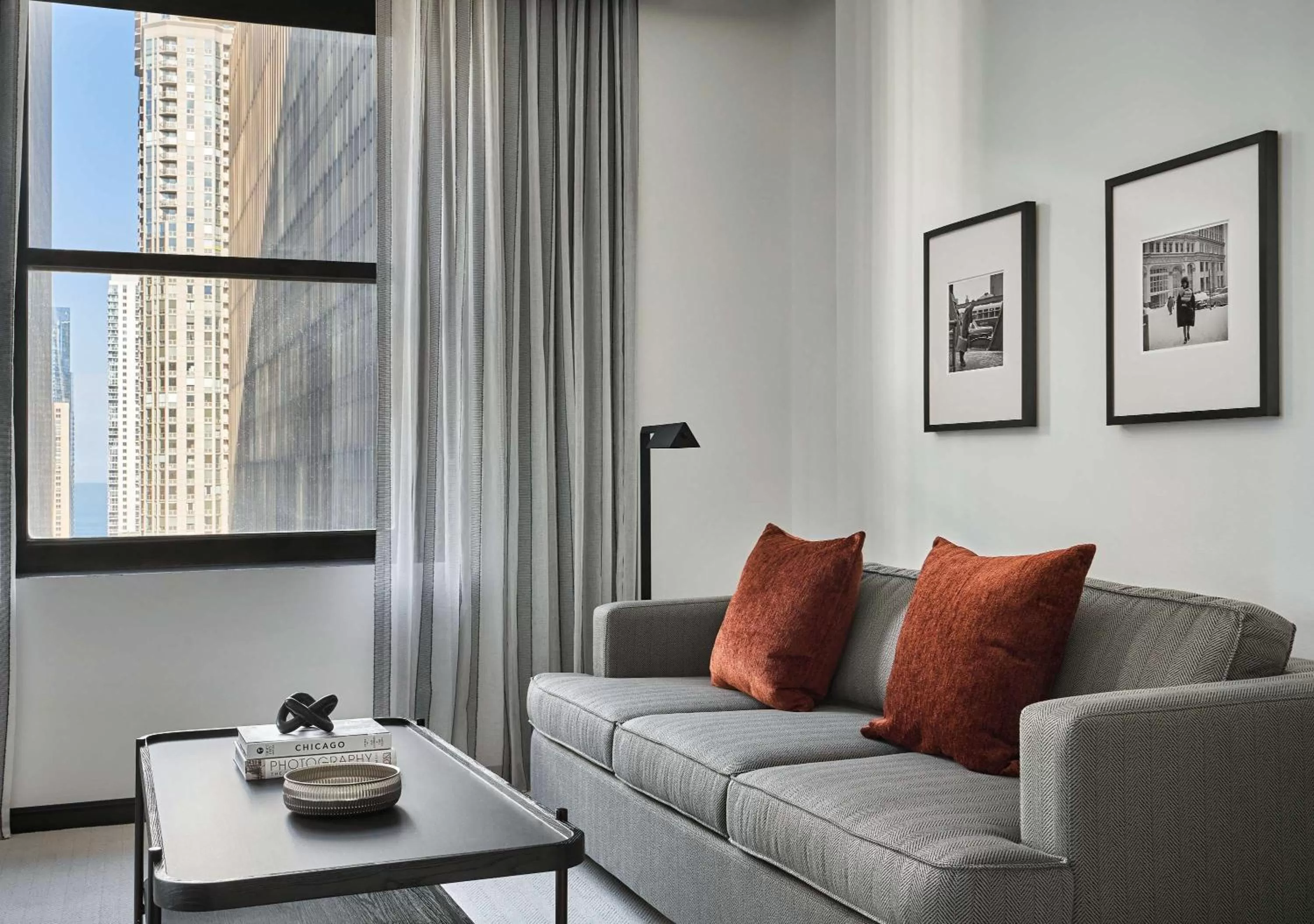 Bedroom in Pendry Chicago