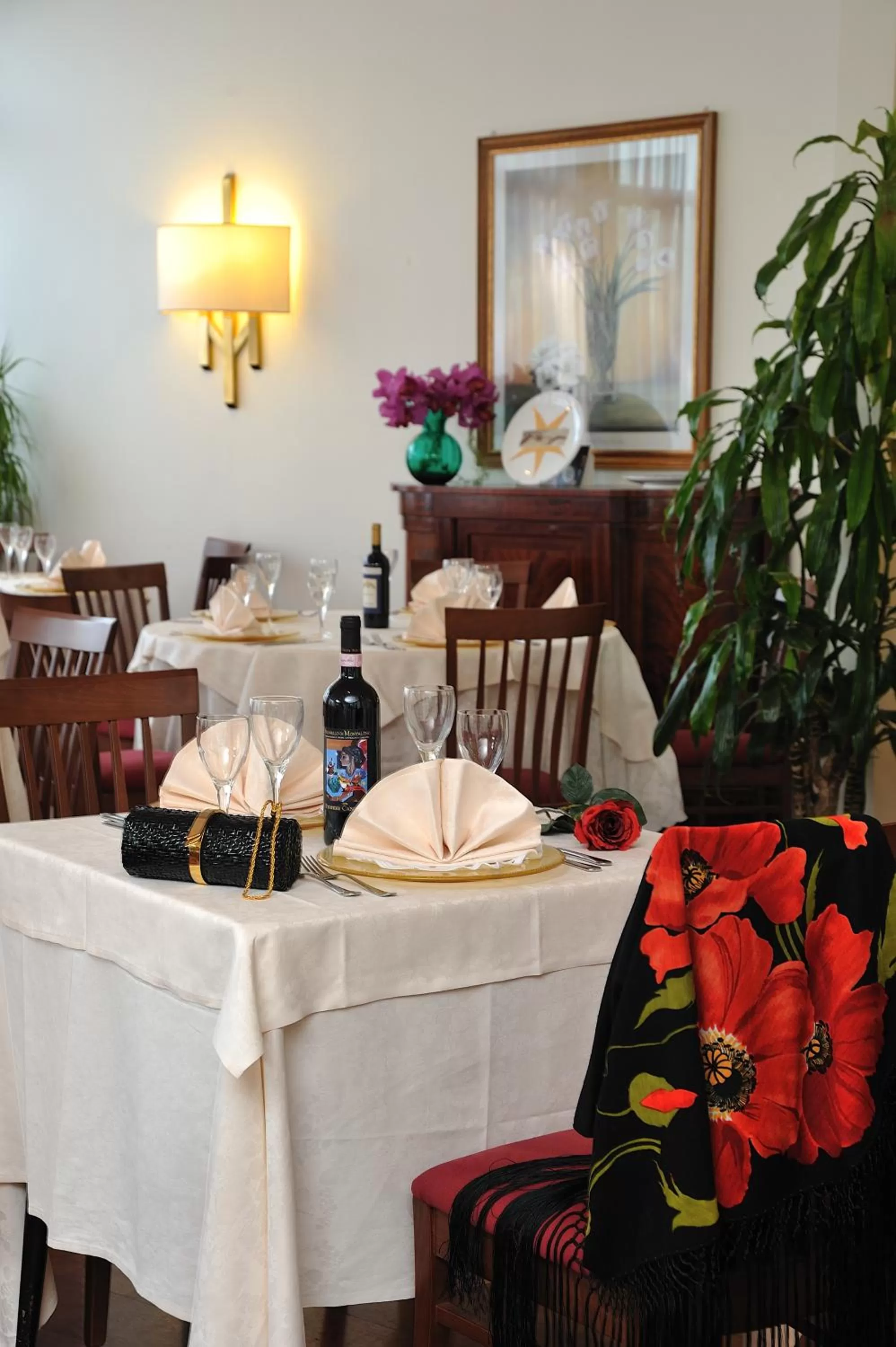 Restaurant/places to eat in Hotel Olimpia