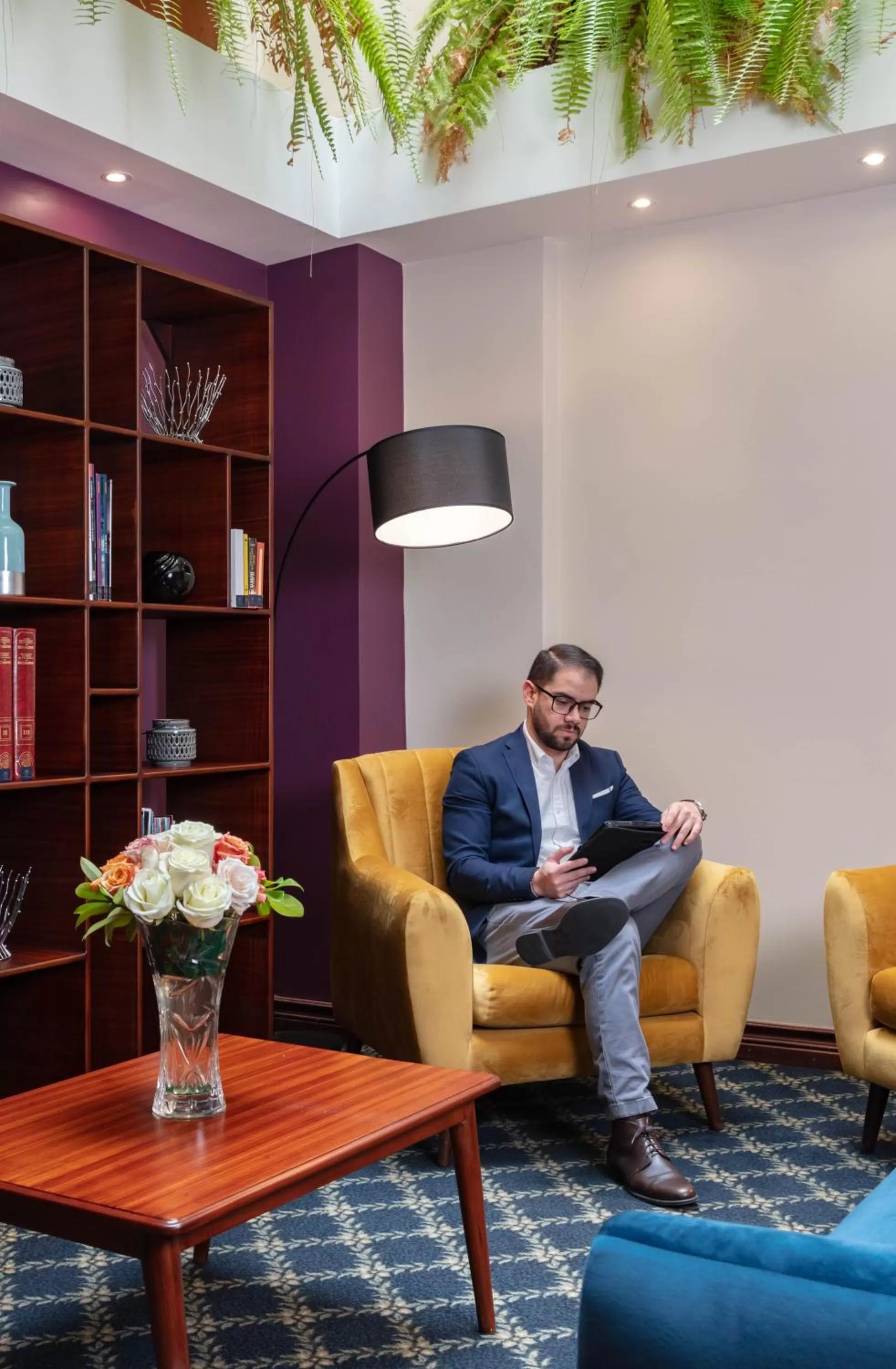 People in Hotel Florida