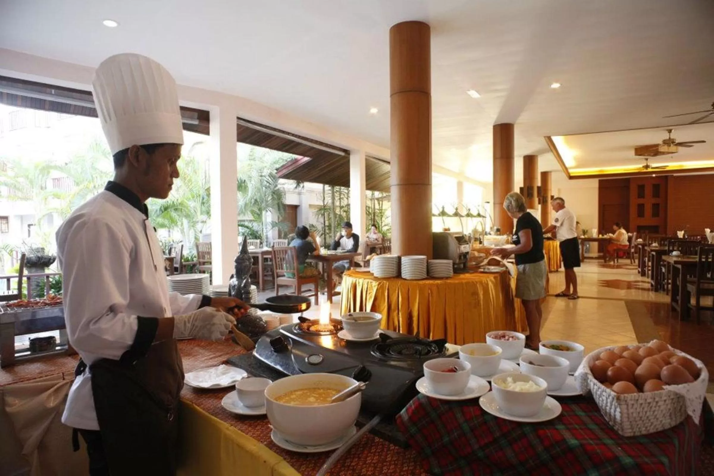 Restaurant/places to eat in Fanari Khaolak Resort - Courtyard SHA Extra Plus