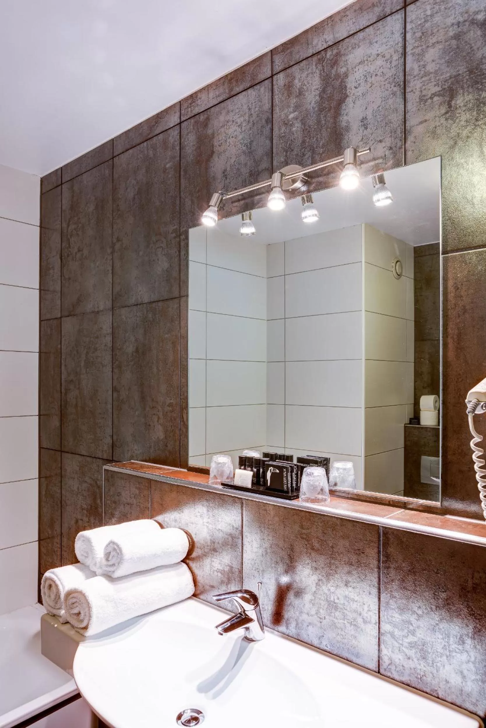 Bathroom in Hotel Moers van der Valk