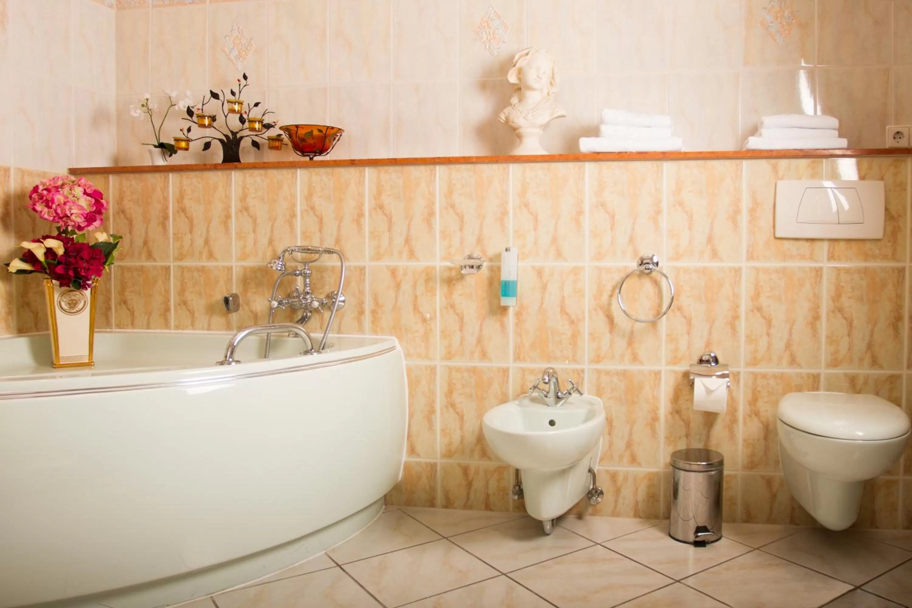 Bathroom in Hotel Don Giovanni