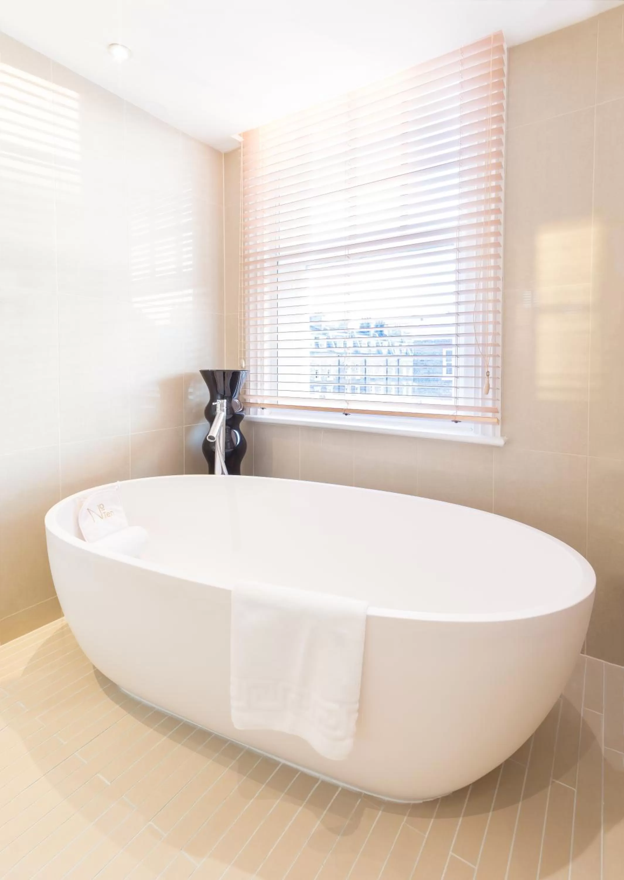 Bathroom in Ten Manchester Street Hotel