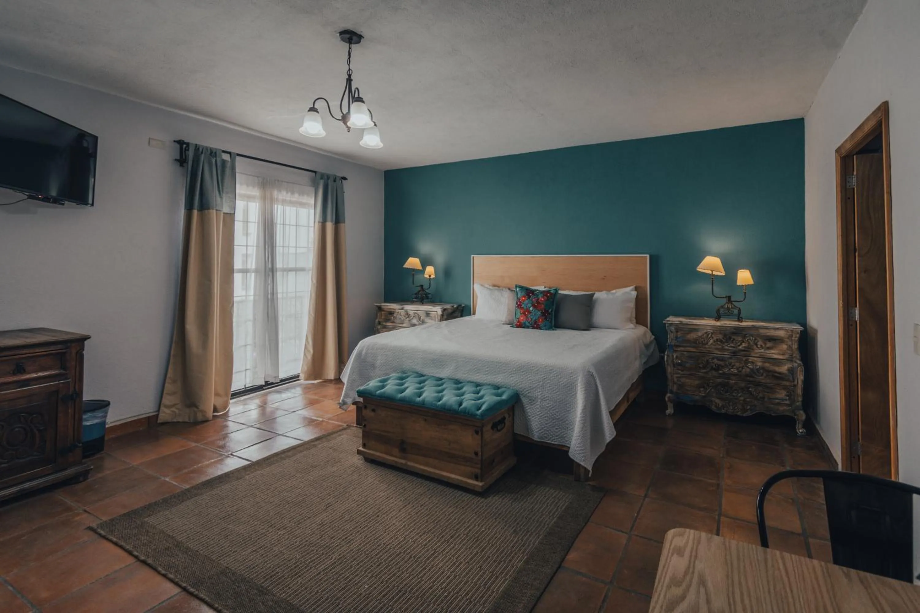 Photo of the whole room in Hotel Casa Santamaría