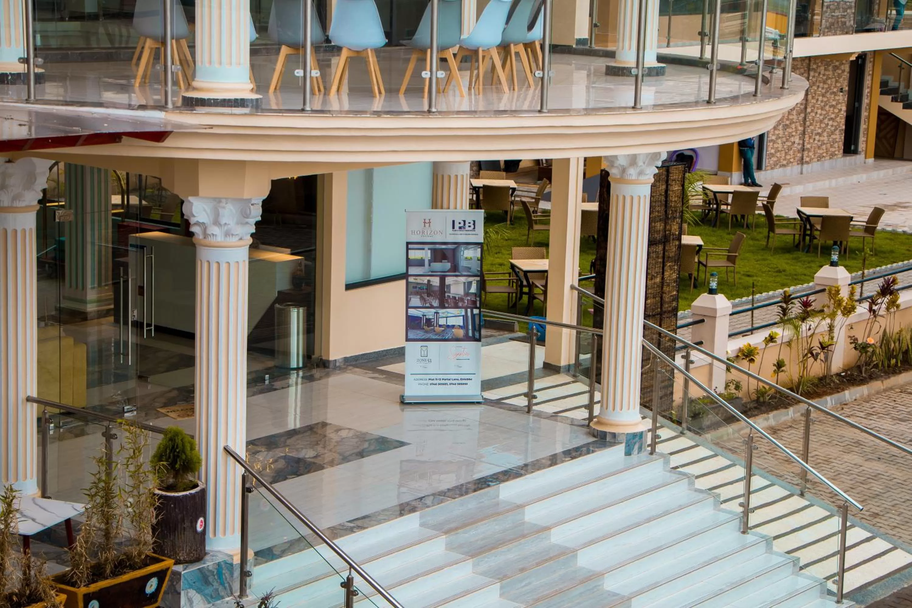 Facade/entrance in Hotel Horizon Entebbe