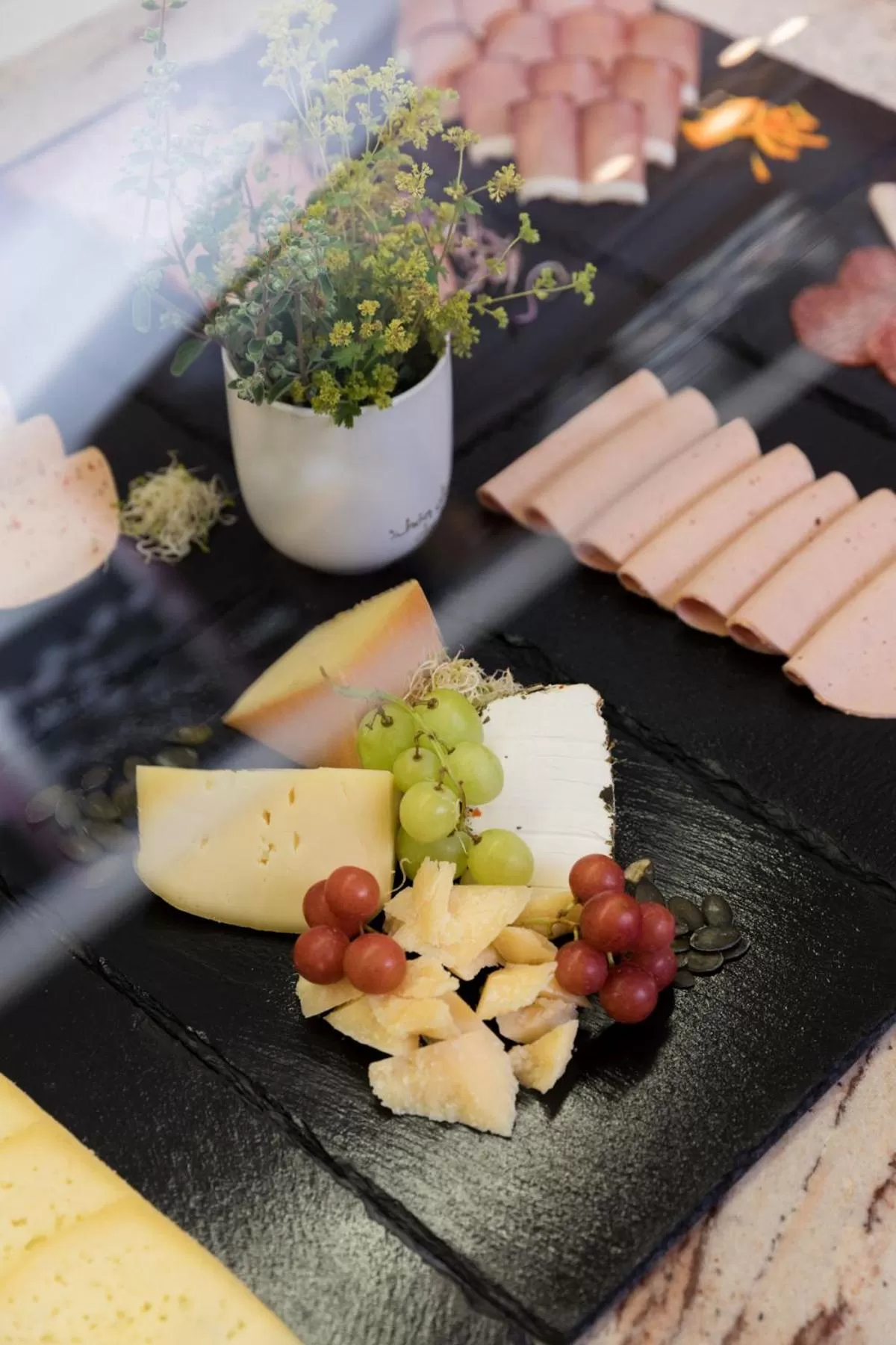 Breakfast in Hotel Kreuz