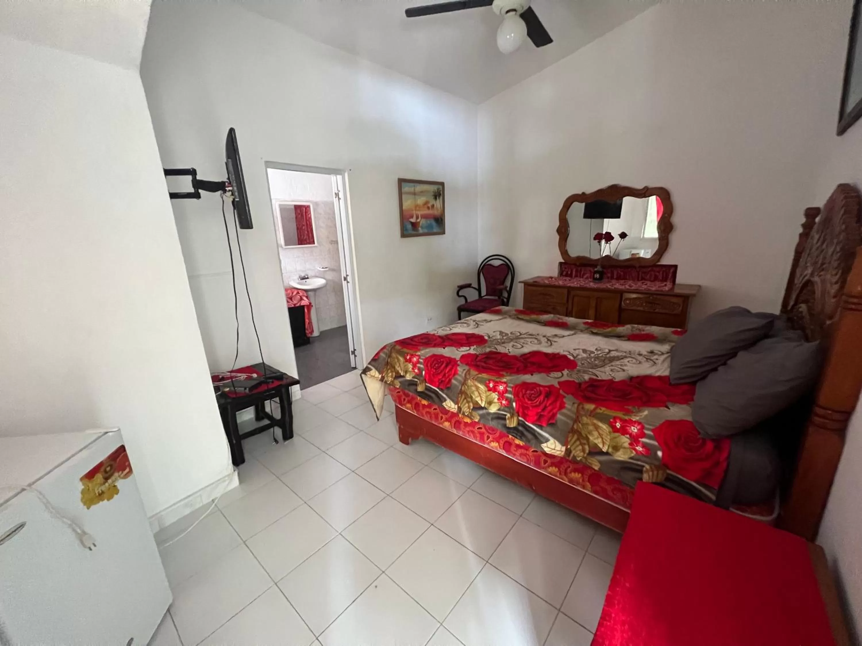 Bed in Villa Antonia 16