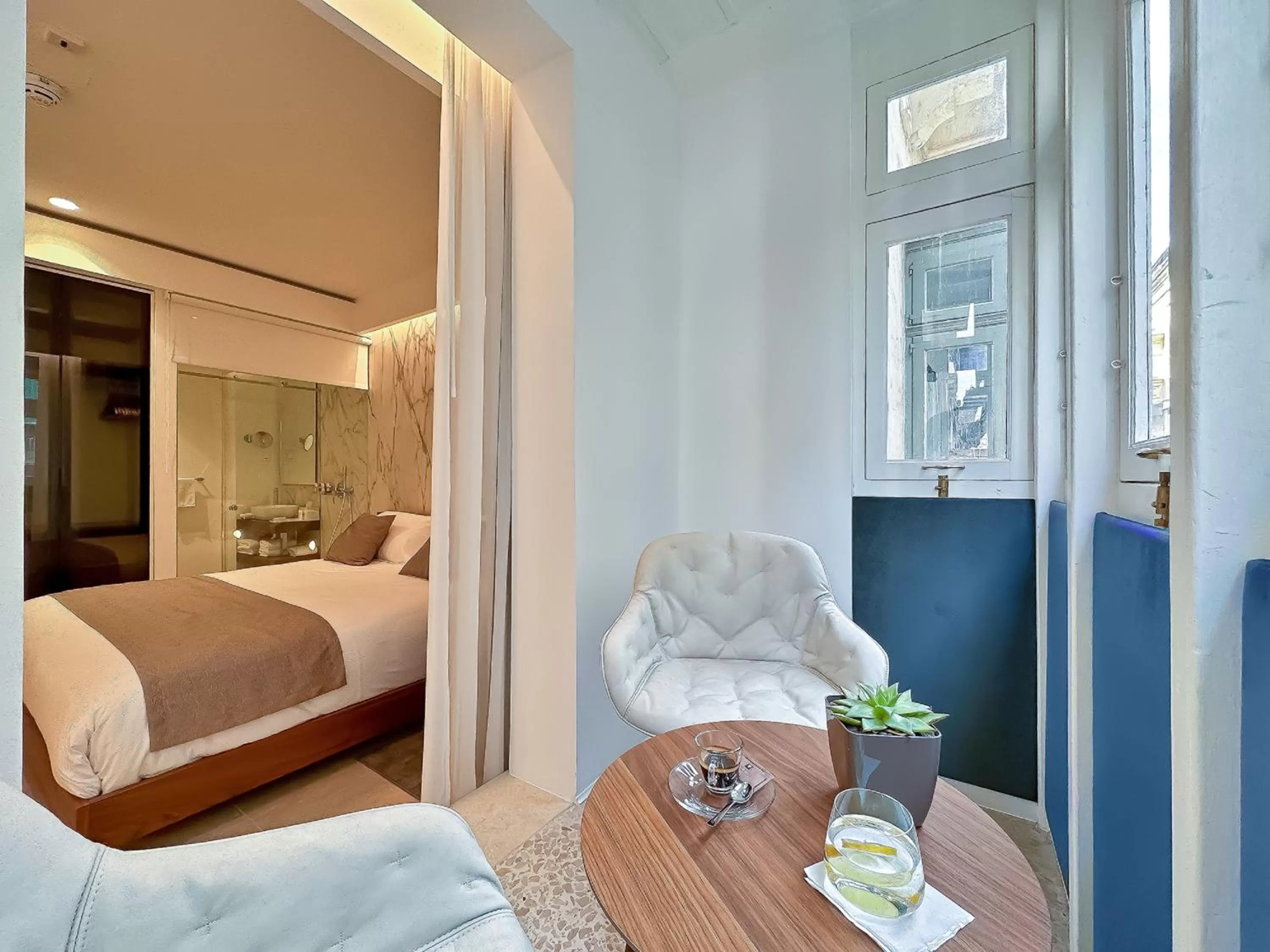 Bathroom, Bed in The Capital Boutique Hotel