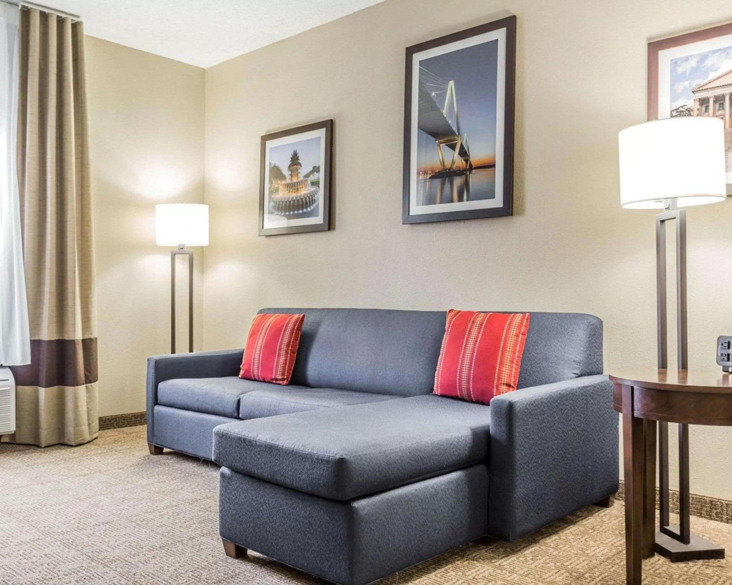 Photo of the whole room in Comfort Suites at Isle of Palms Connector