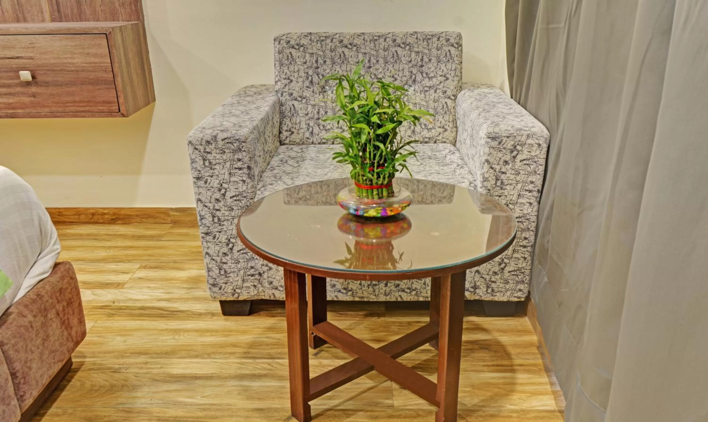 Seating area in Tripli Hotels Le Shelton